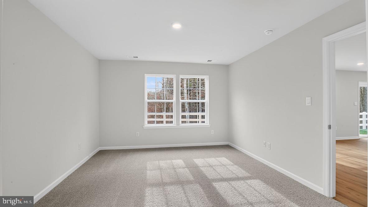 RIVERPOINTE - Residential