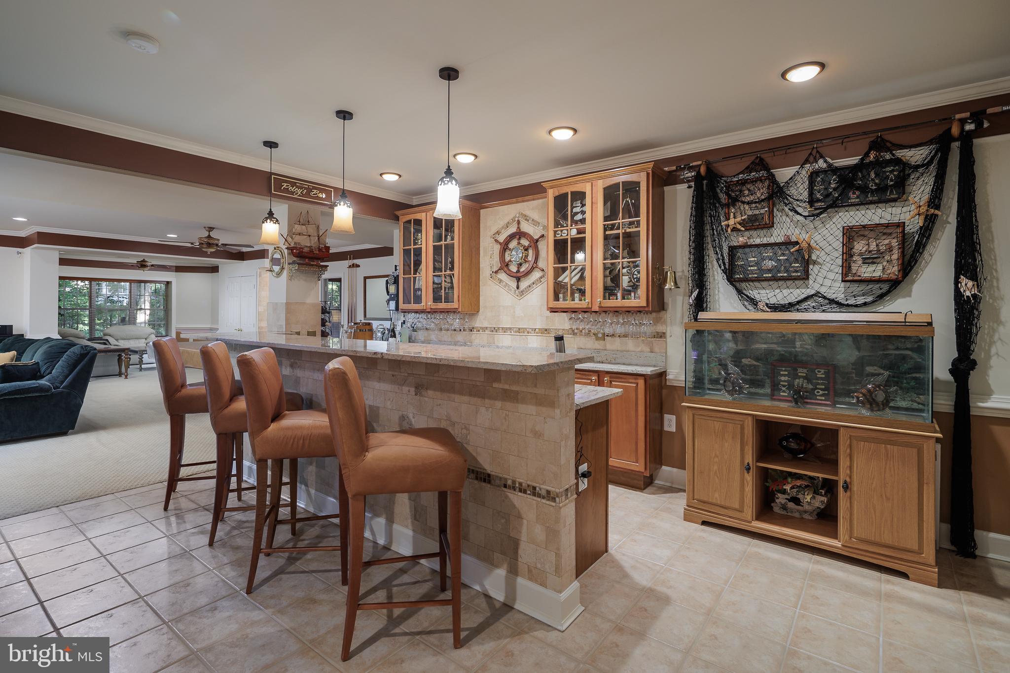 RIVER CREEK - Residential