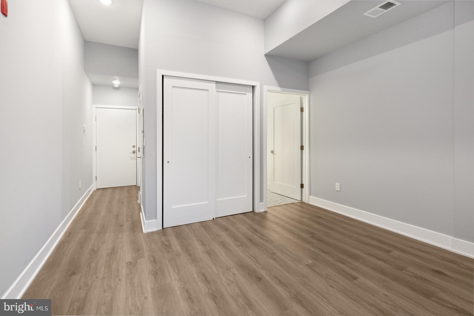 NORRIS SQUARE - Residential Lease