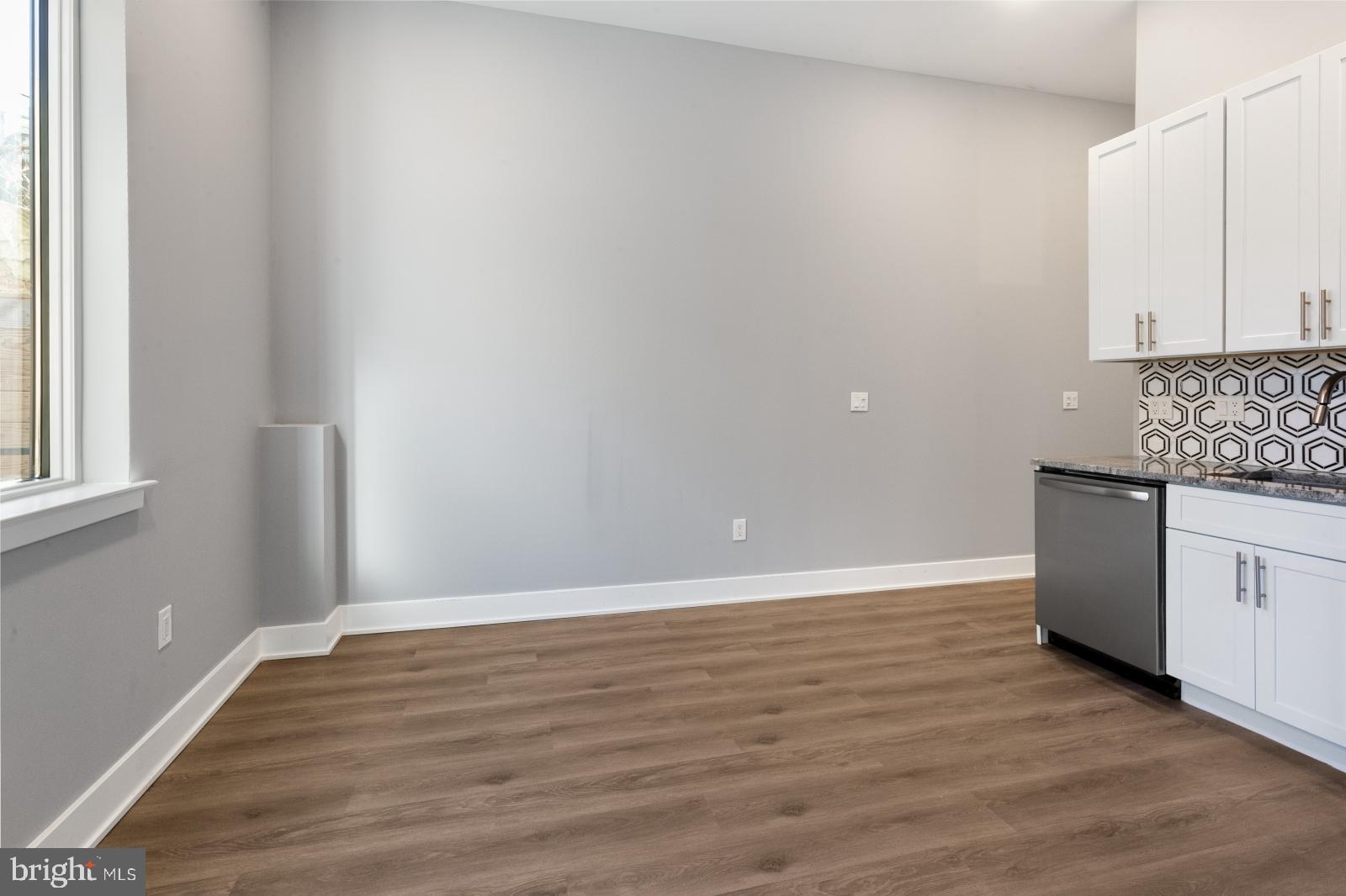 NORRIS SQUARE - Residential Lease