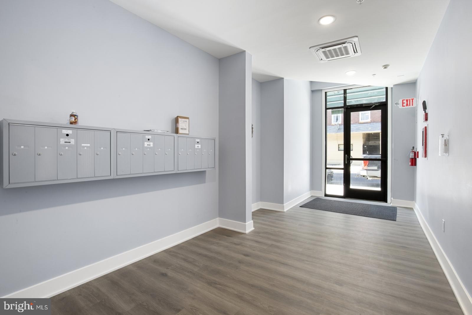 NORRIS SQUARE - Residential Lease