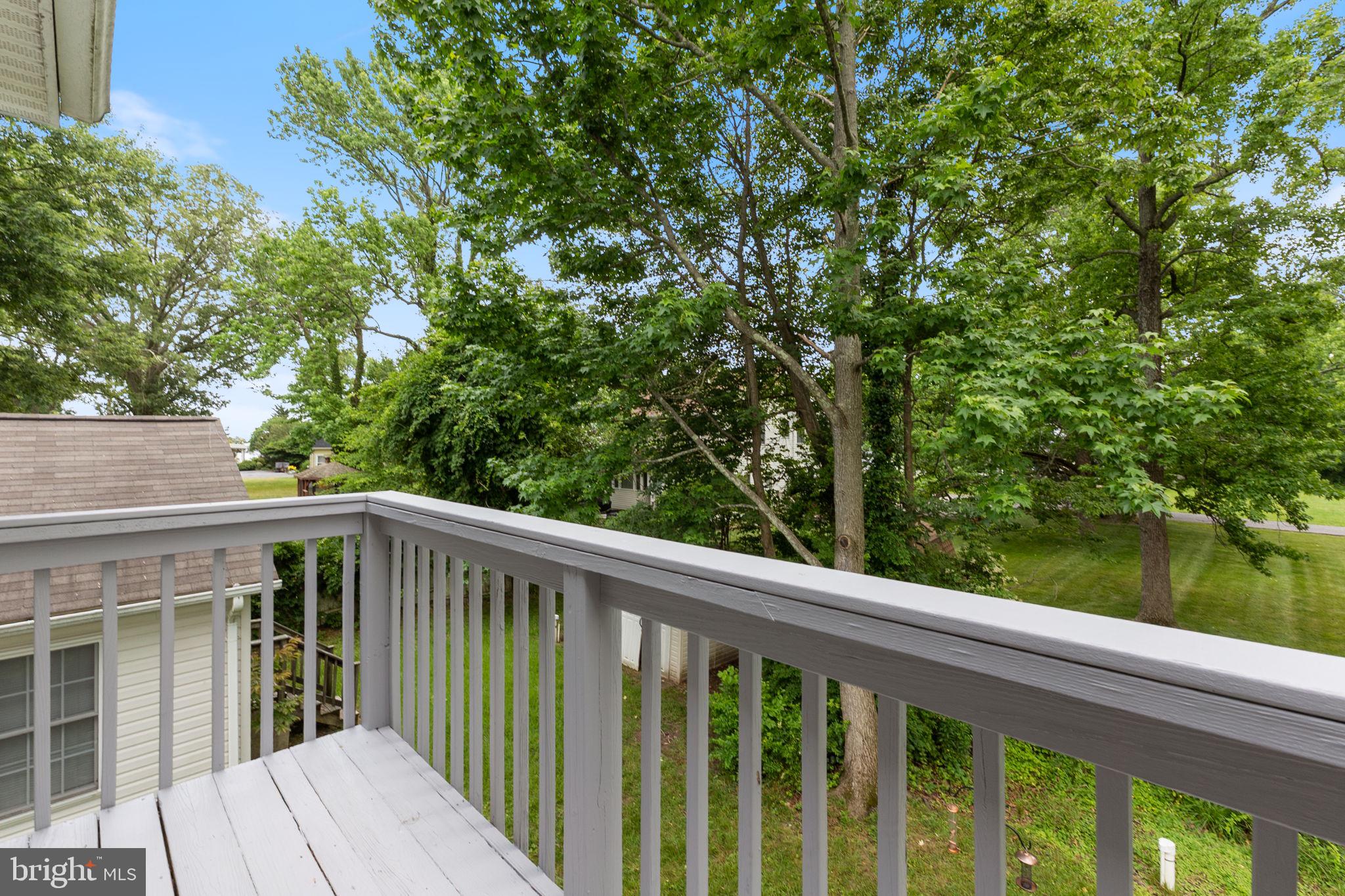 COLUMBIA BEACH - Residential