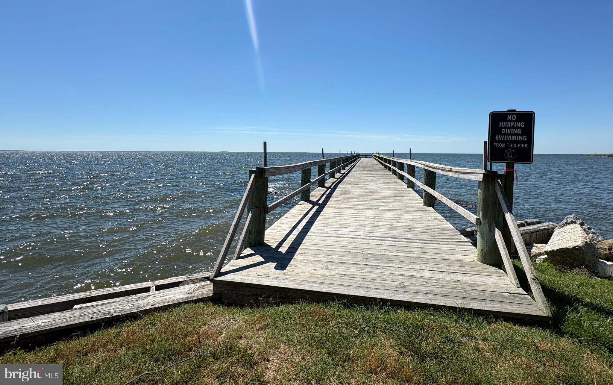 COLUMBIA BEACH - Residential