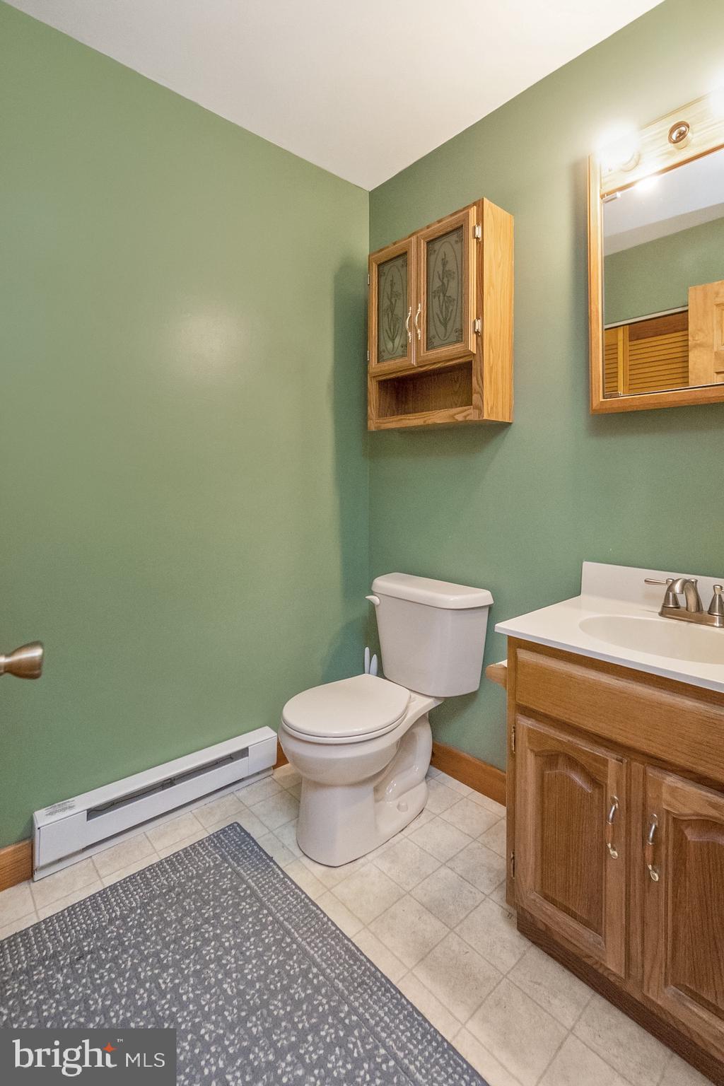 CHESTNUT GROVE - Residential