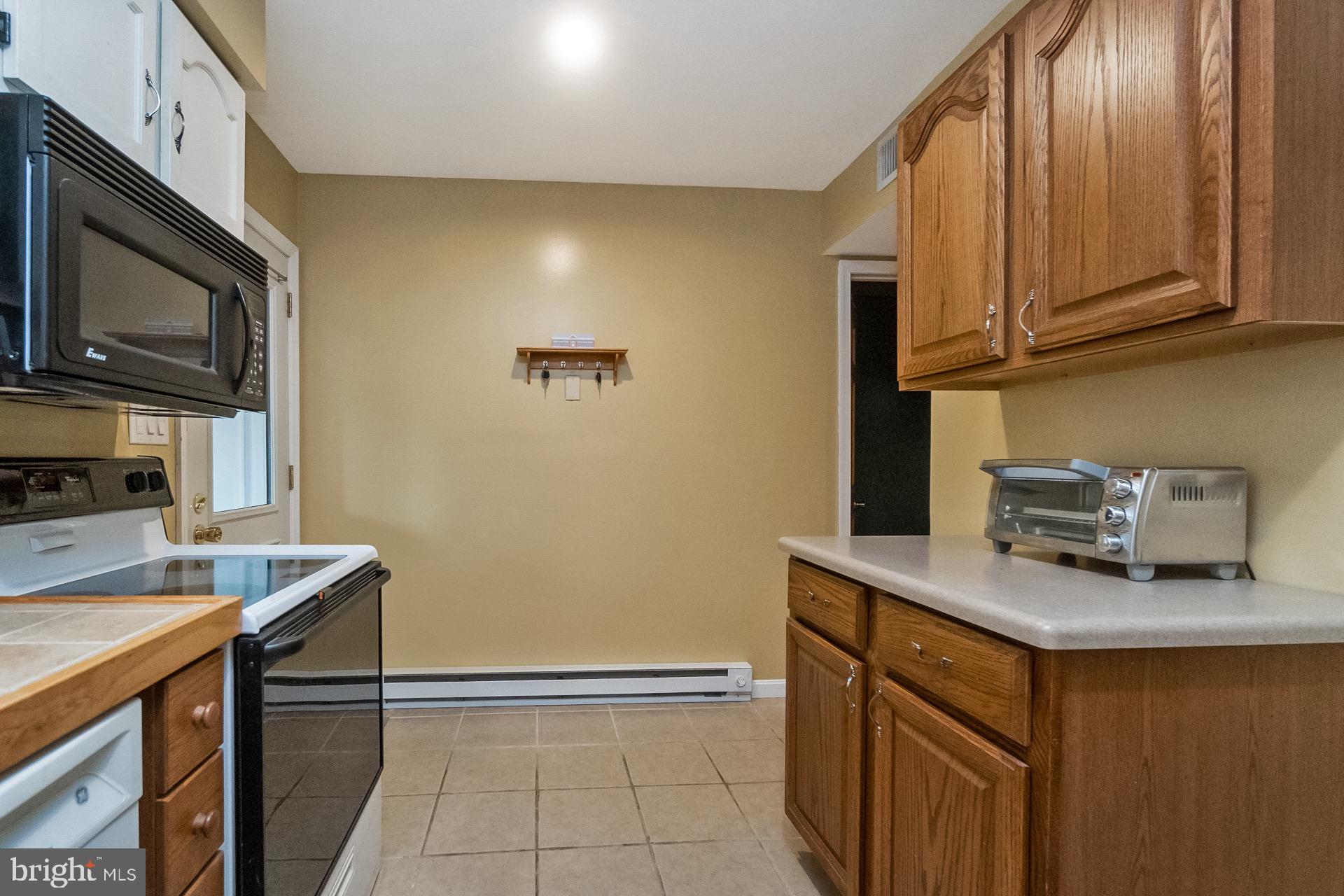 CHESTNUT GROVE - Residential