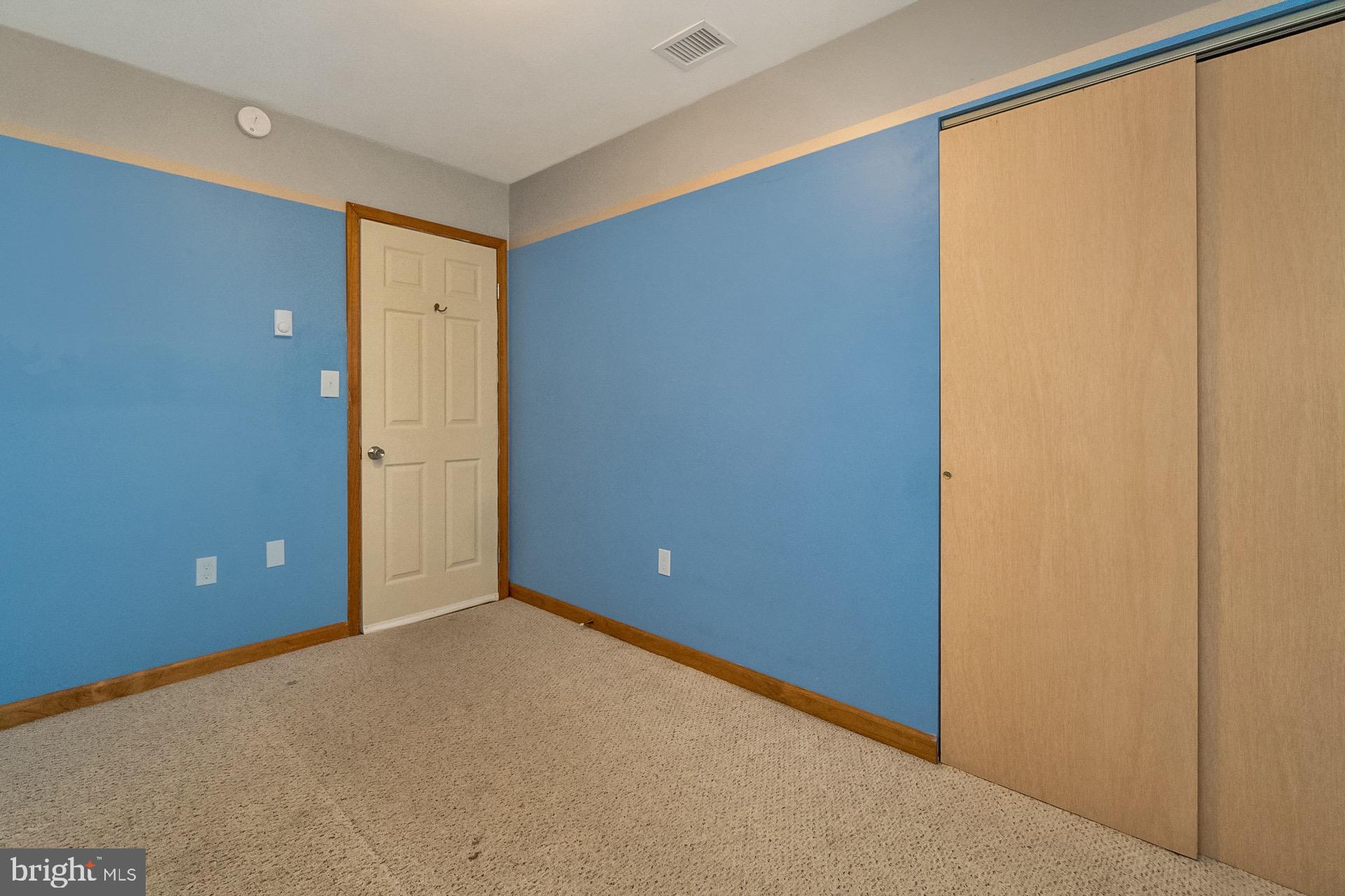 CHESTNUT GROVE - Residential
