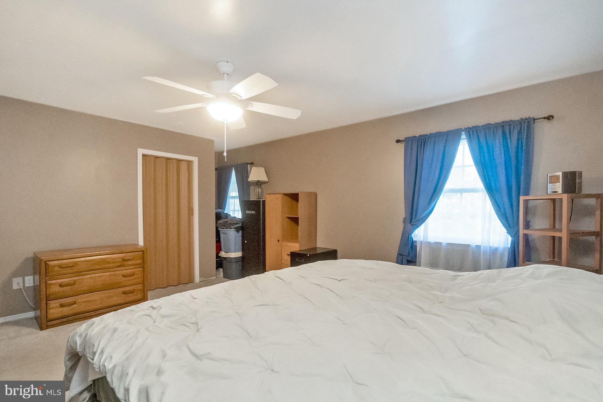 CHESTNUT GROVE - Residential