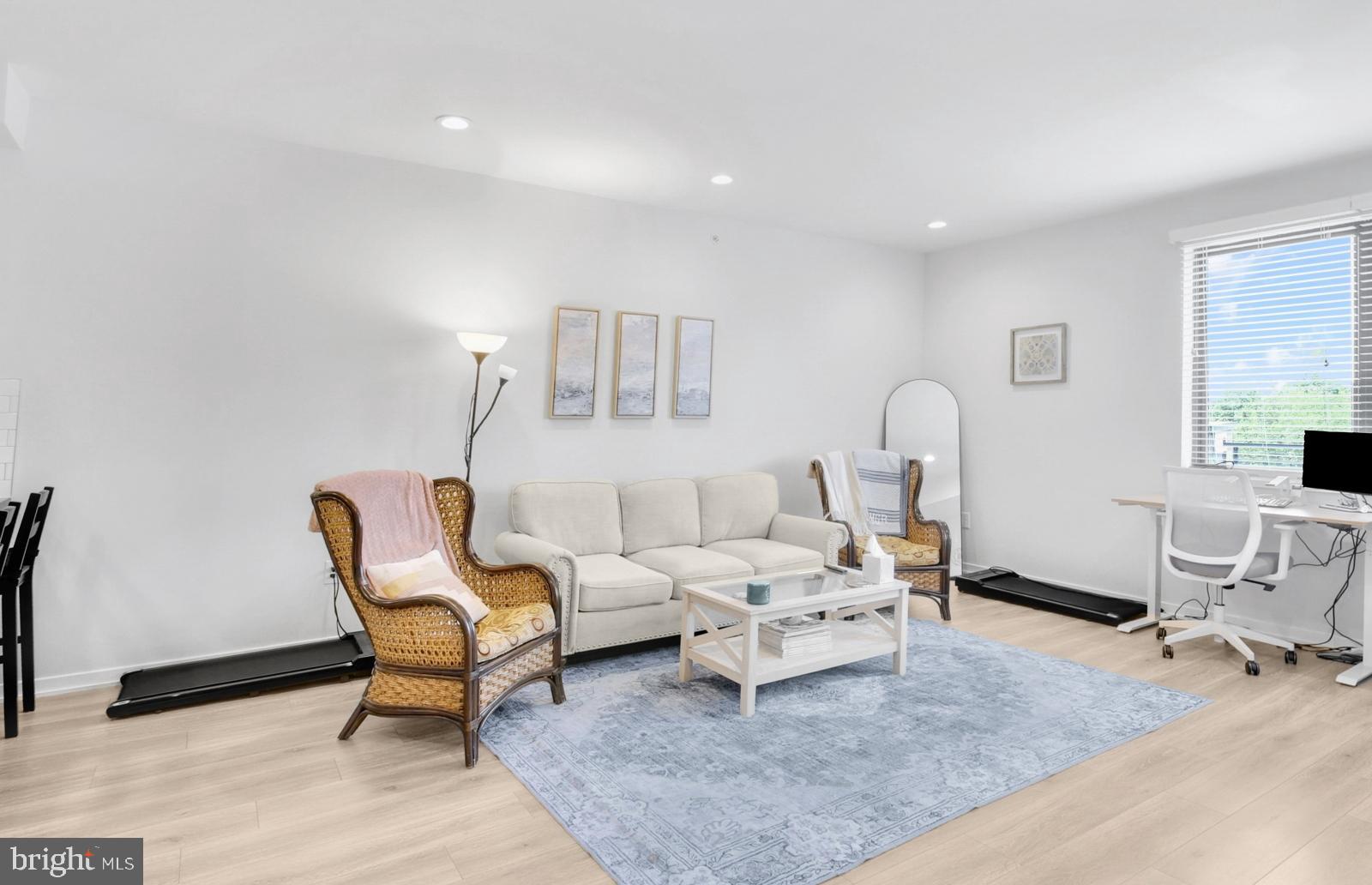 MANAYUNK - Residential Lease