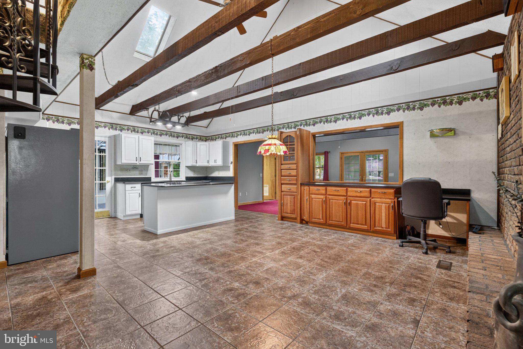 LAKE MEADE - Residential