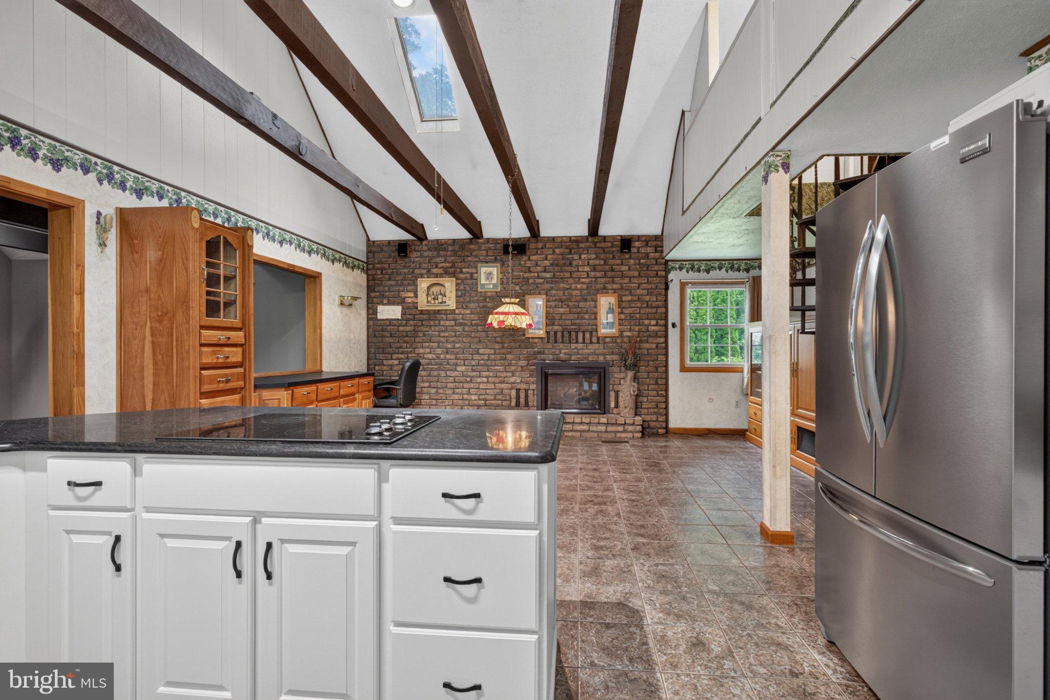 LAKE MEADE - Residential