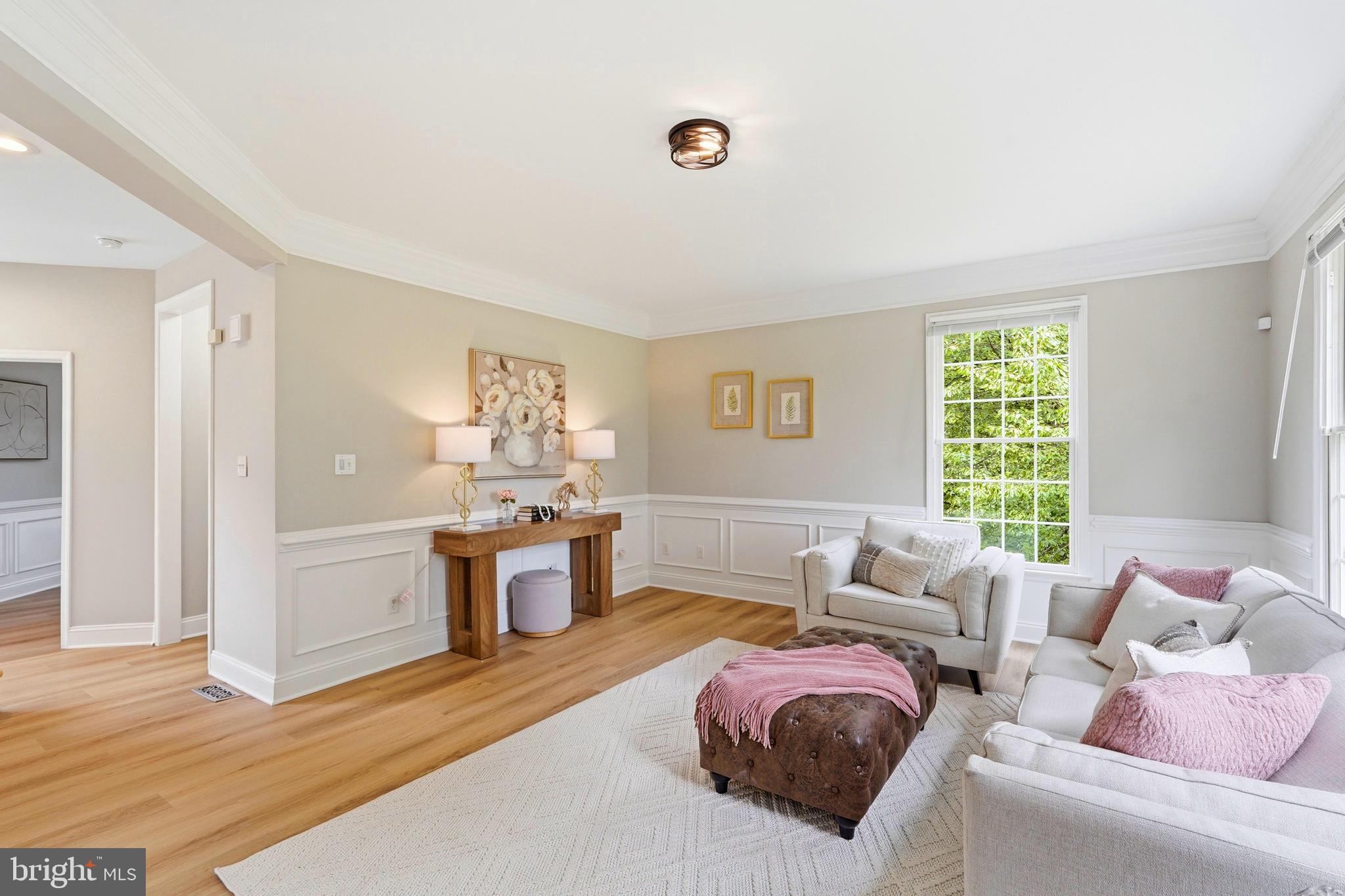 STONELEIGH - Residential