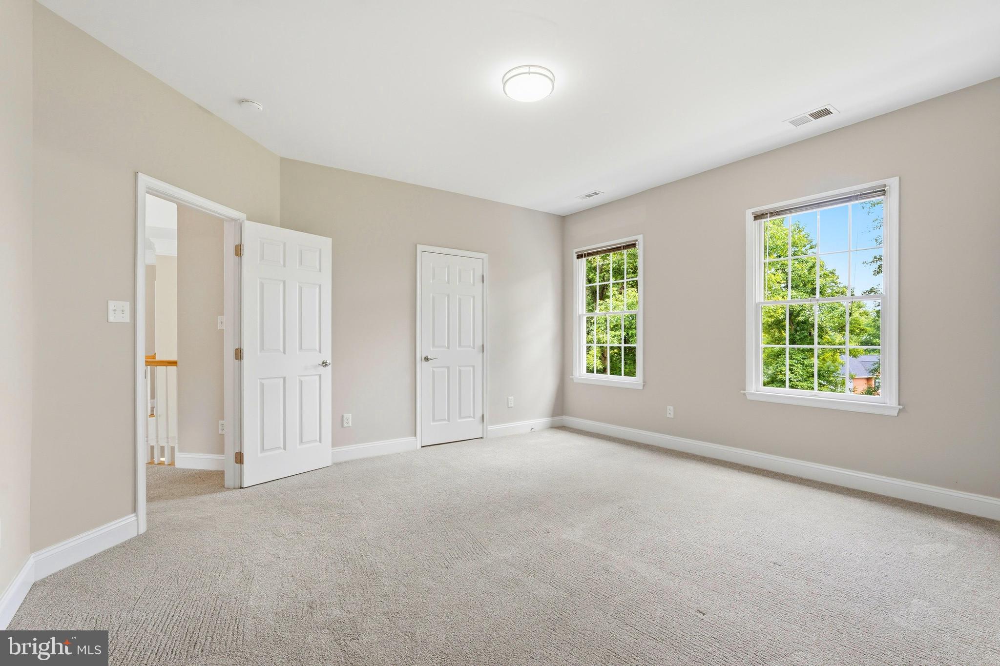 STONELEIGH - Residential