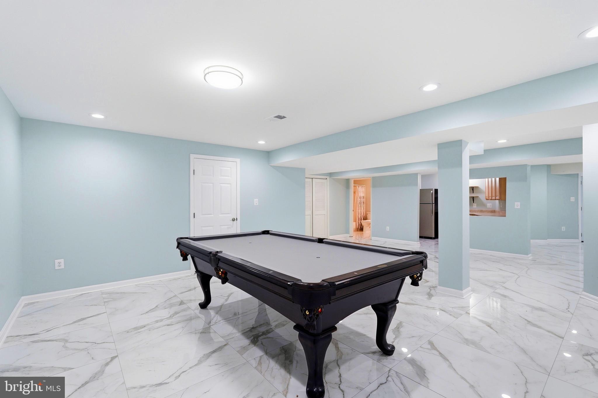 STONELEIGH - Residential