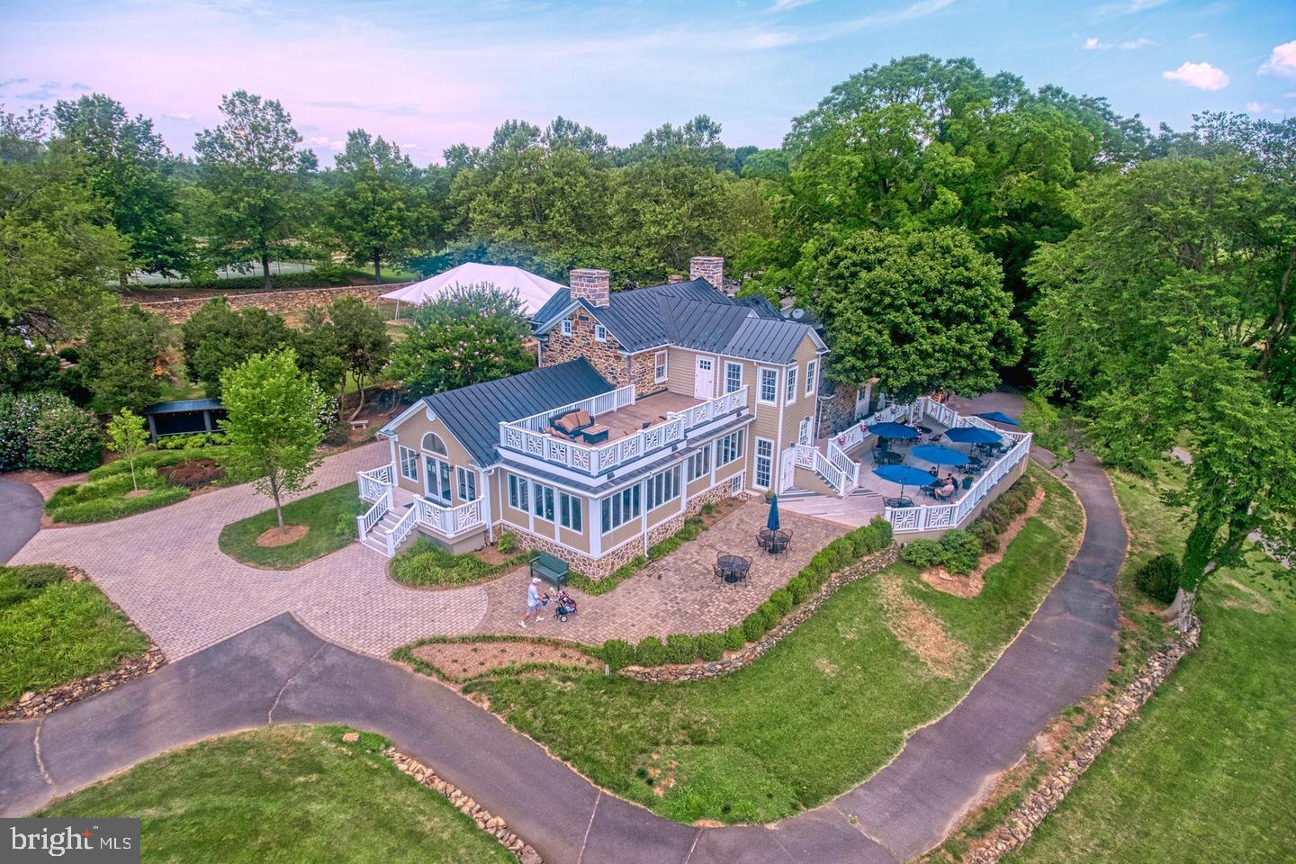 STONELEIGH - Residential