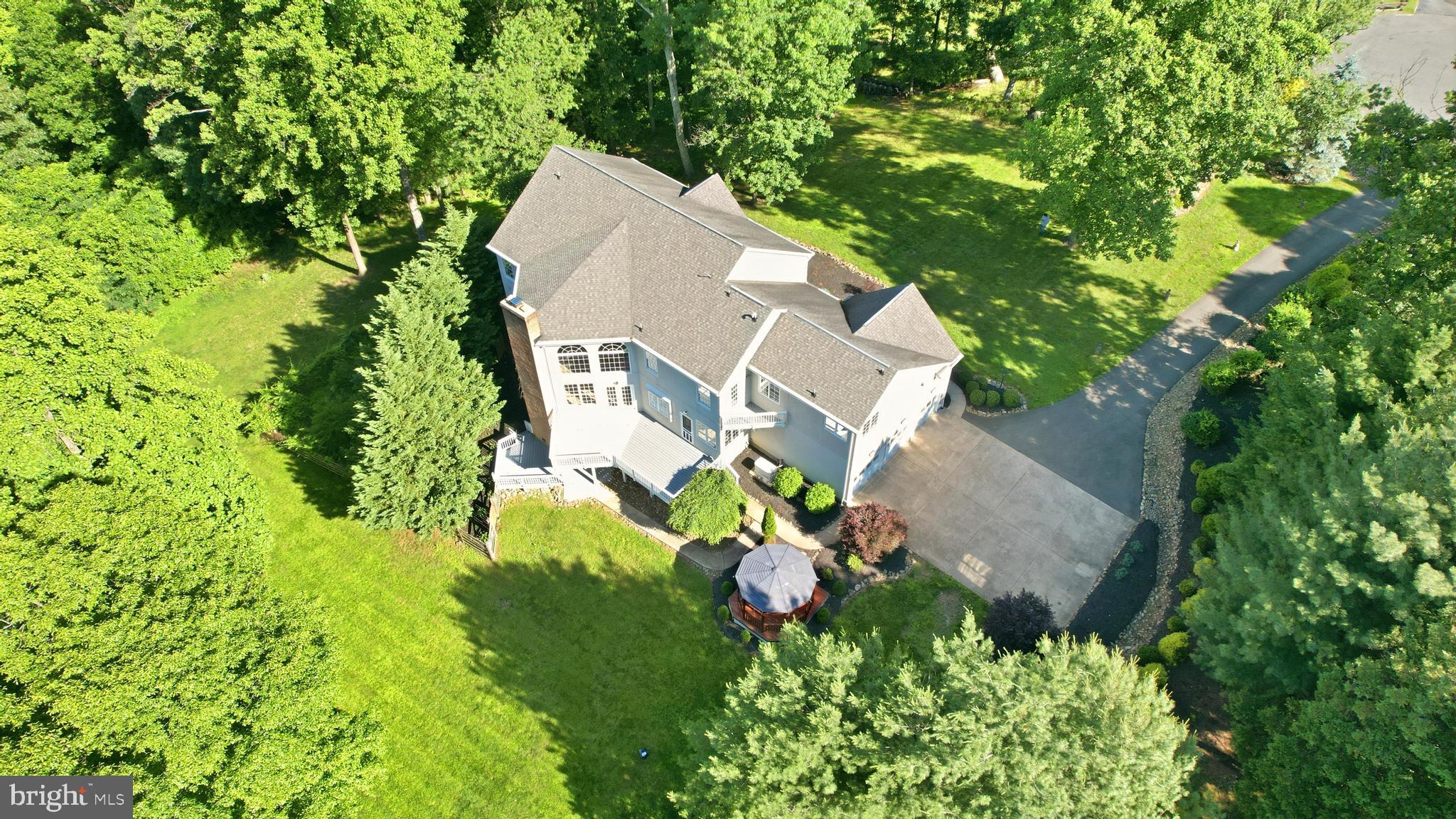 STONELEIGH - Residential