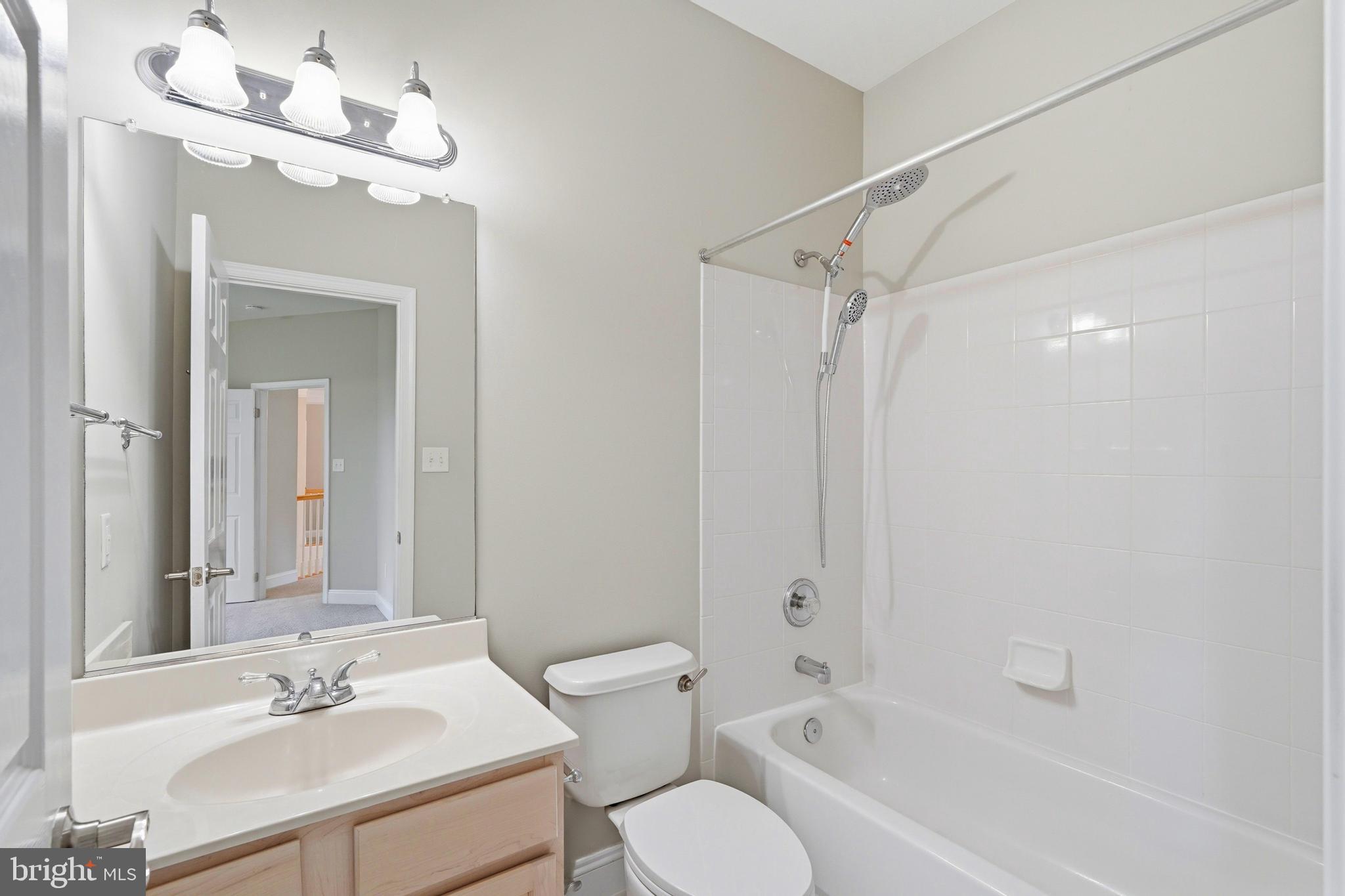 STONELEIGH - Residential