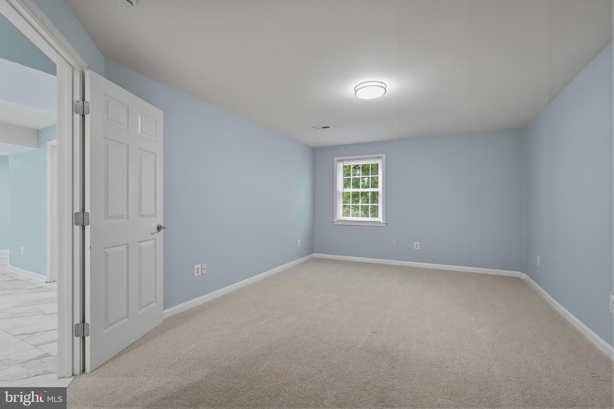 STONELEIGH - Residential