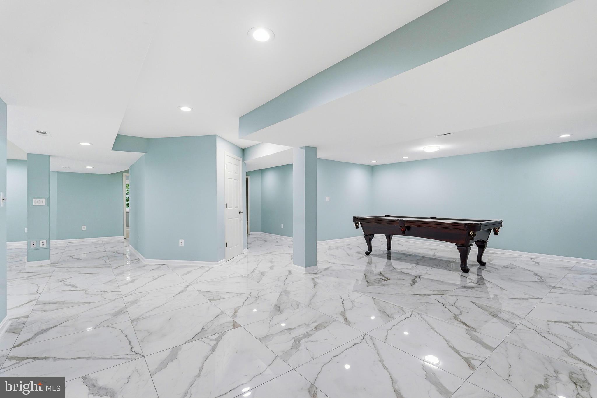 STONELEIGH - Residential