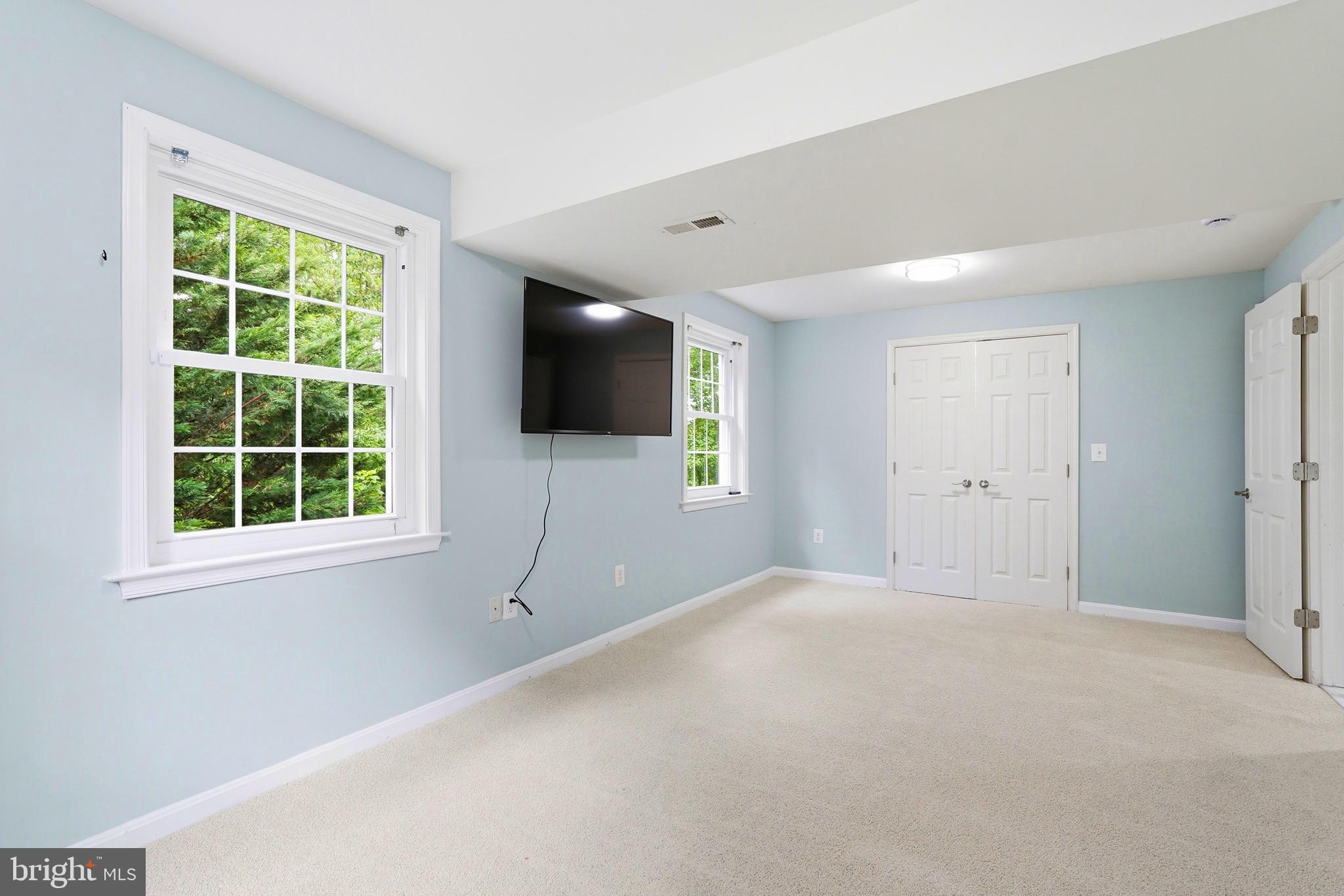 STONELEIGH - Residential