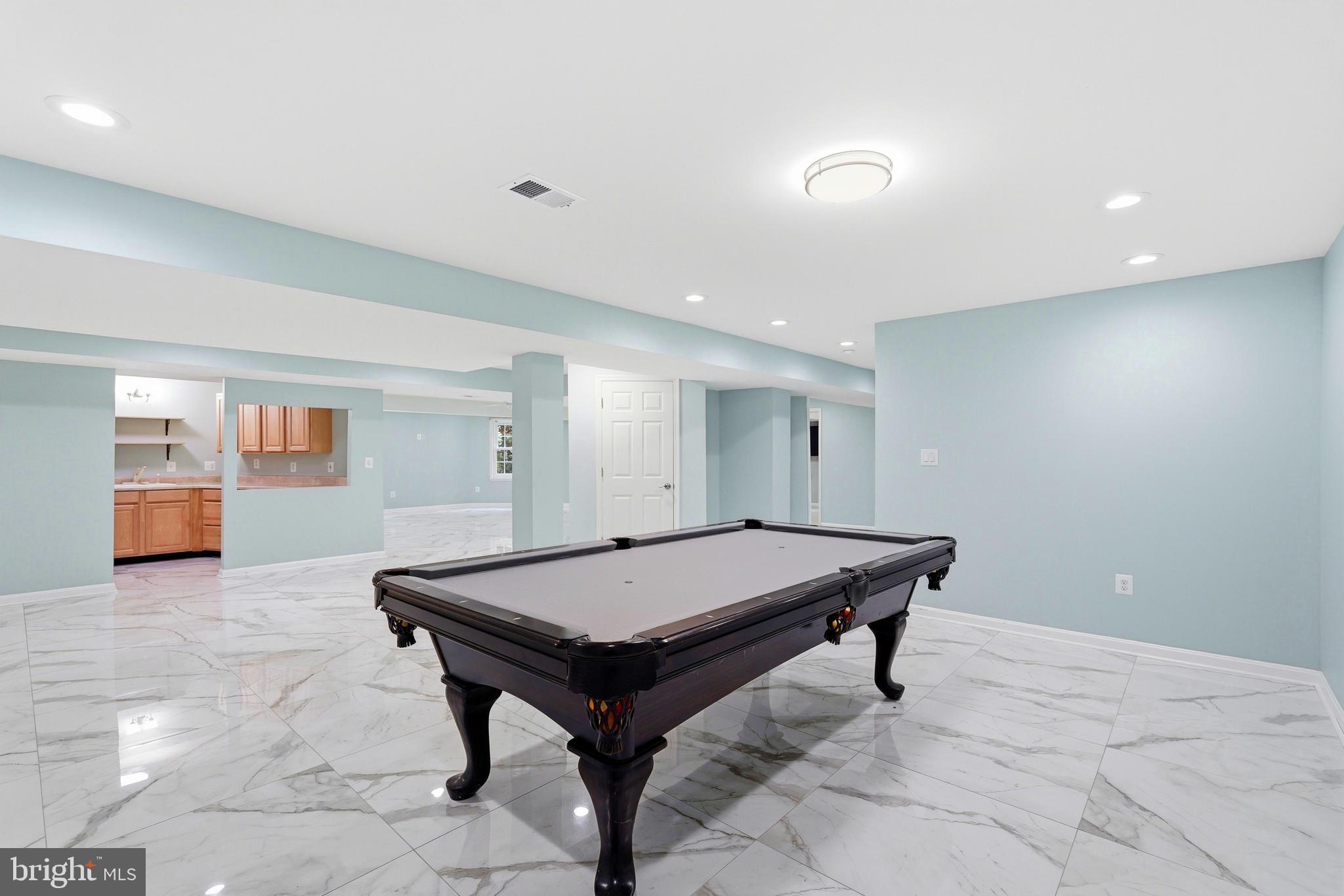 STONELEIGH - Residential