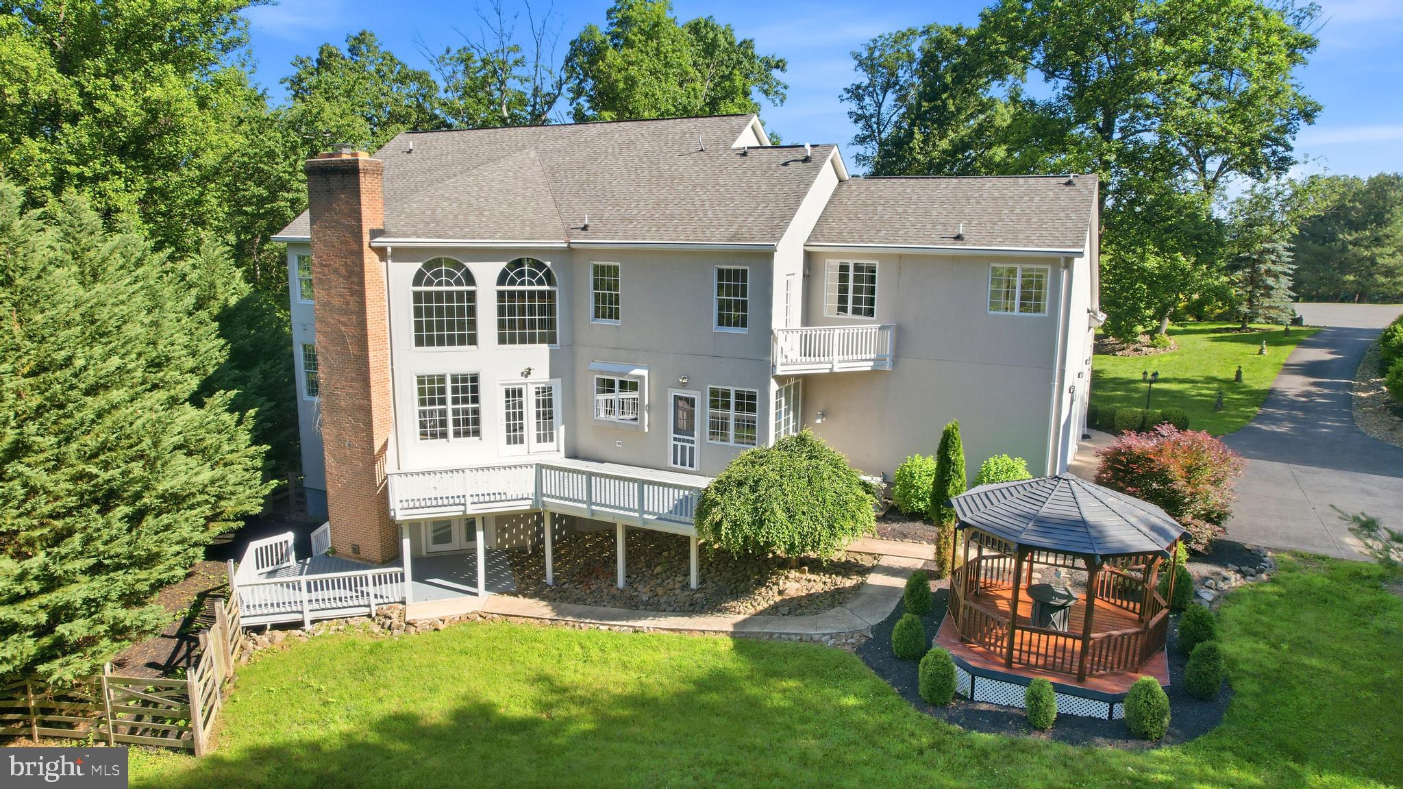 STONELEIGH - Residential