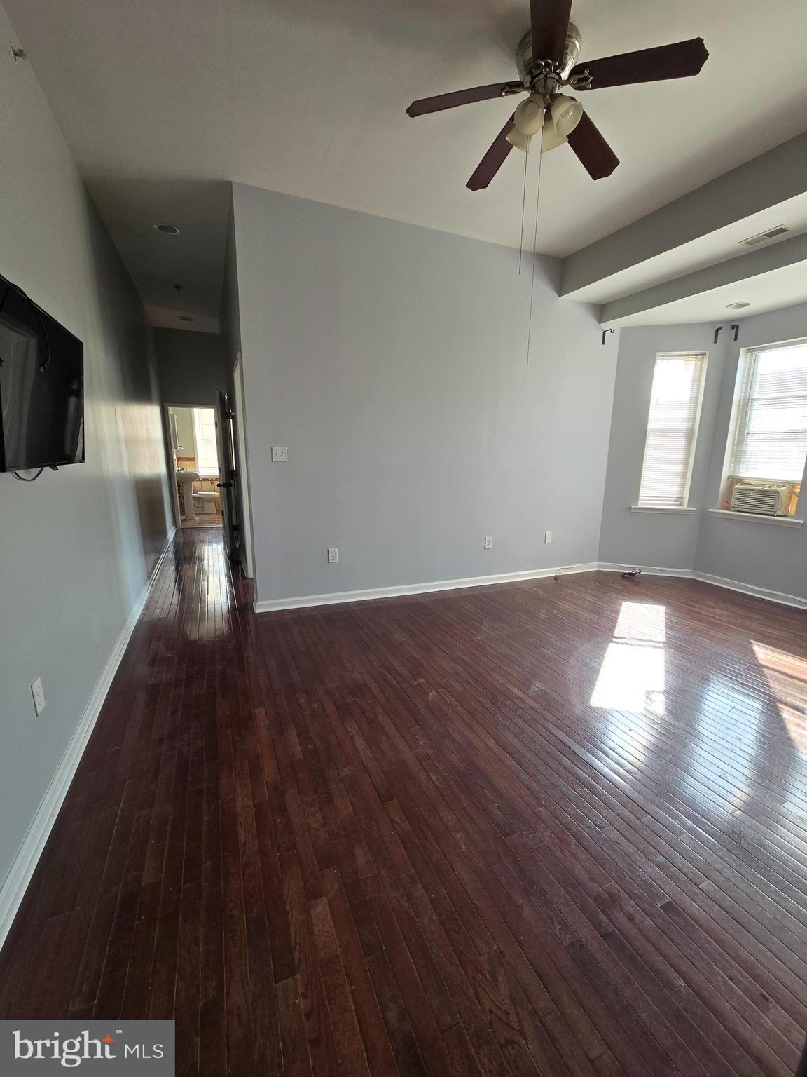 TEMPLE UNIVERSITY - Residential Lease