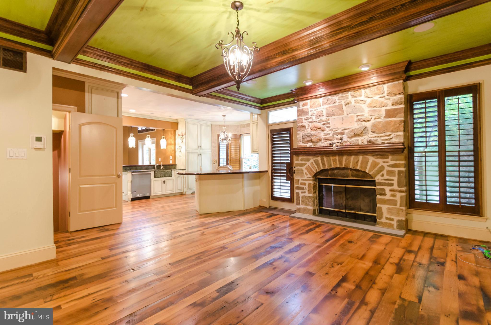 PEBBLE CREEK - Residential Lease
