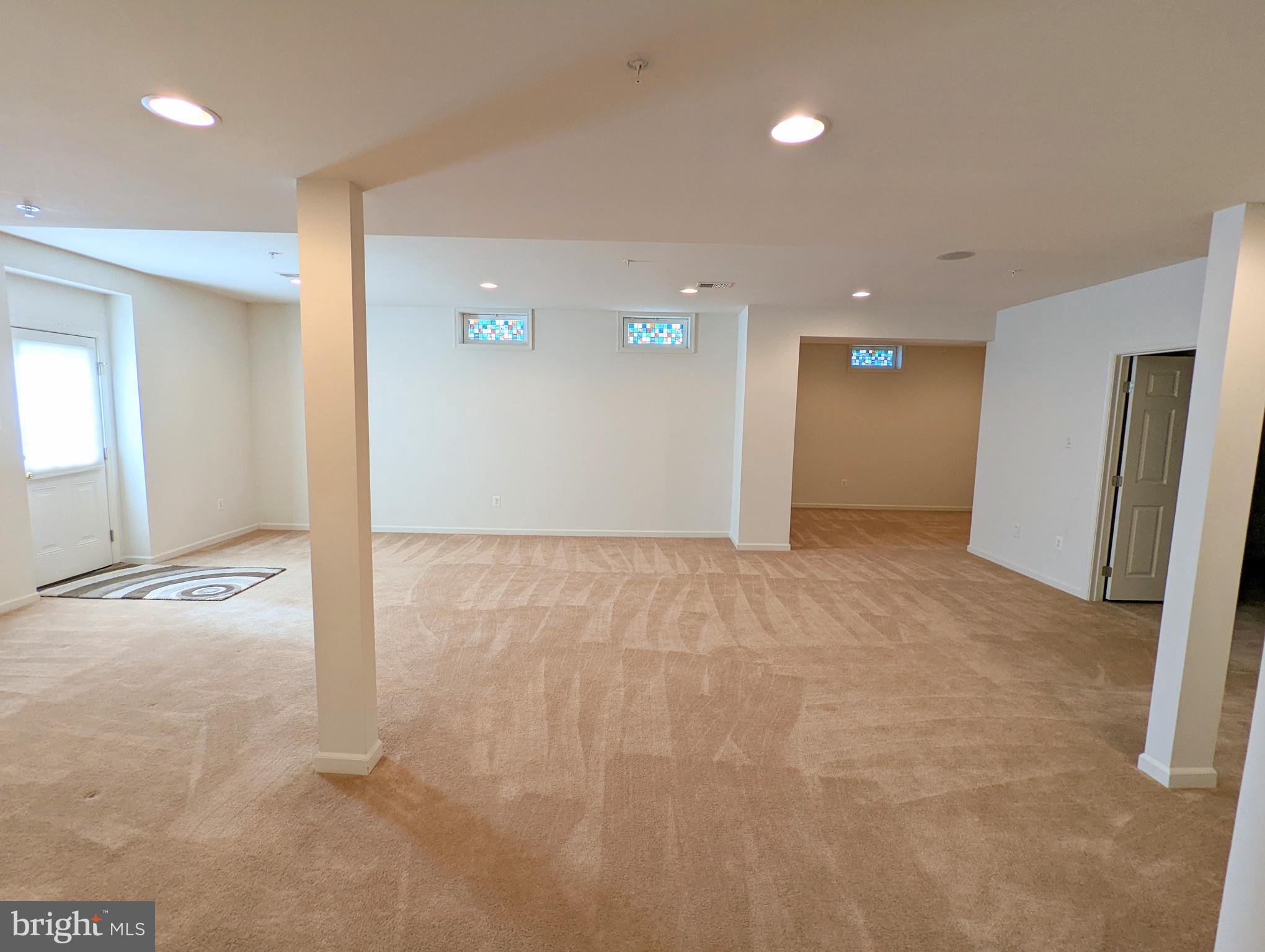 BRENTWOOD - Residential