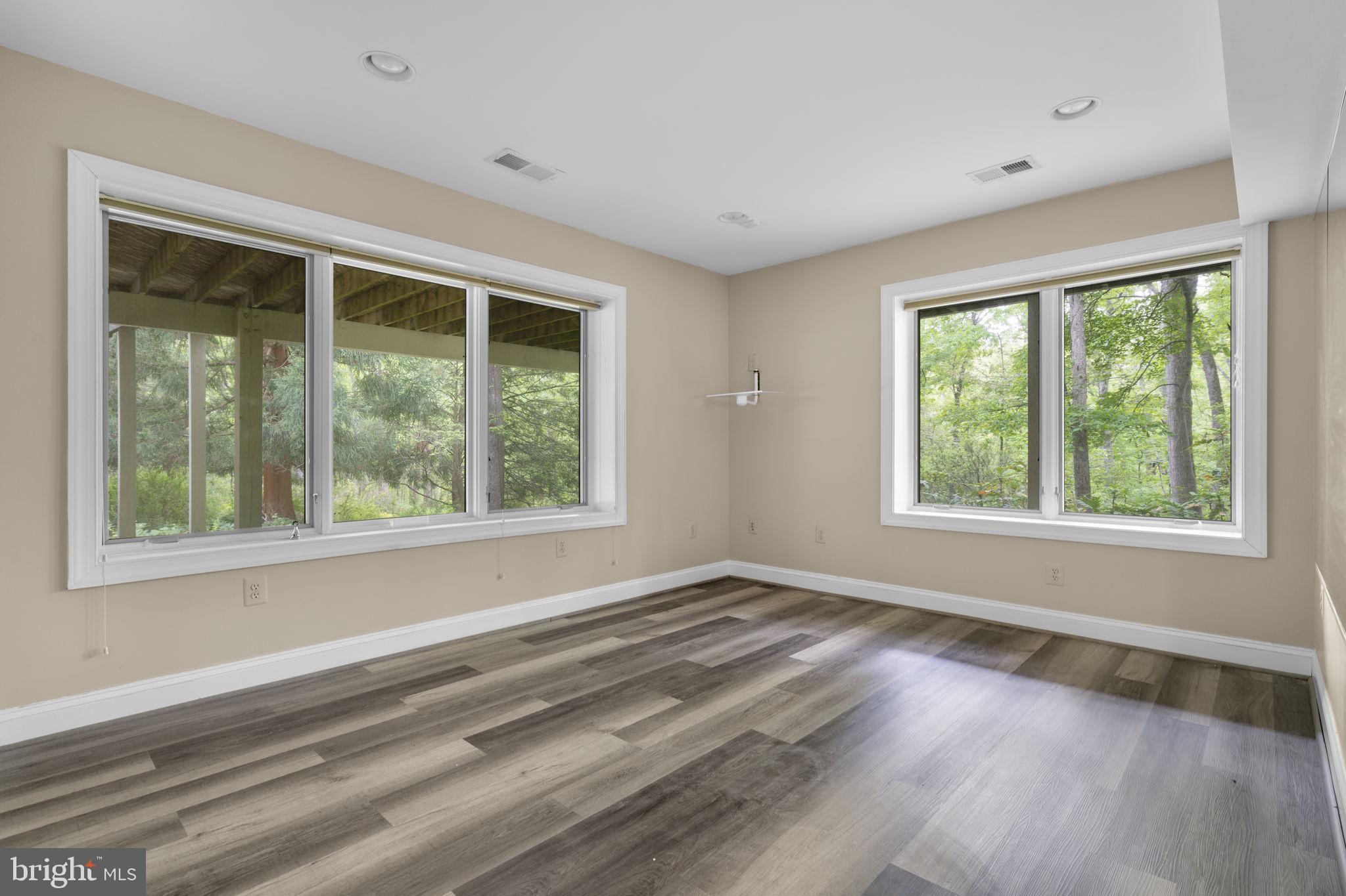 SYCAMORE SPRINGS - Residential