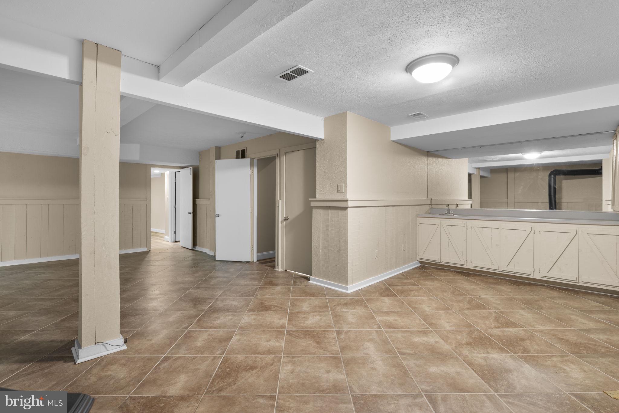 SYCAMORE SPRINGS - Residential