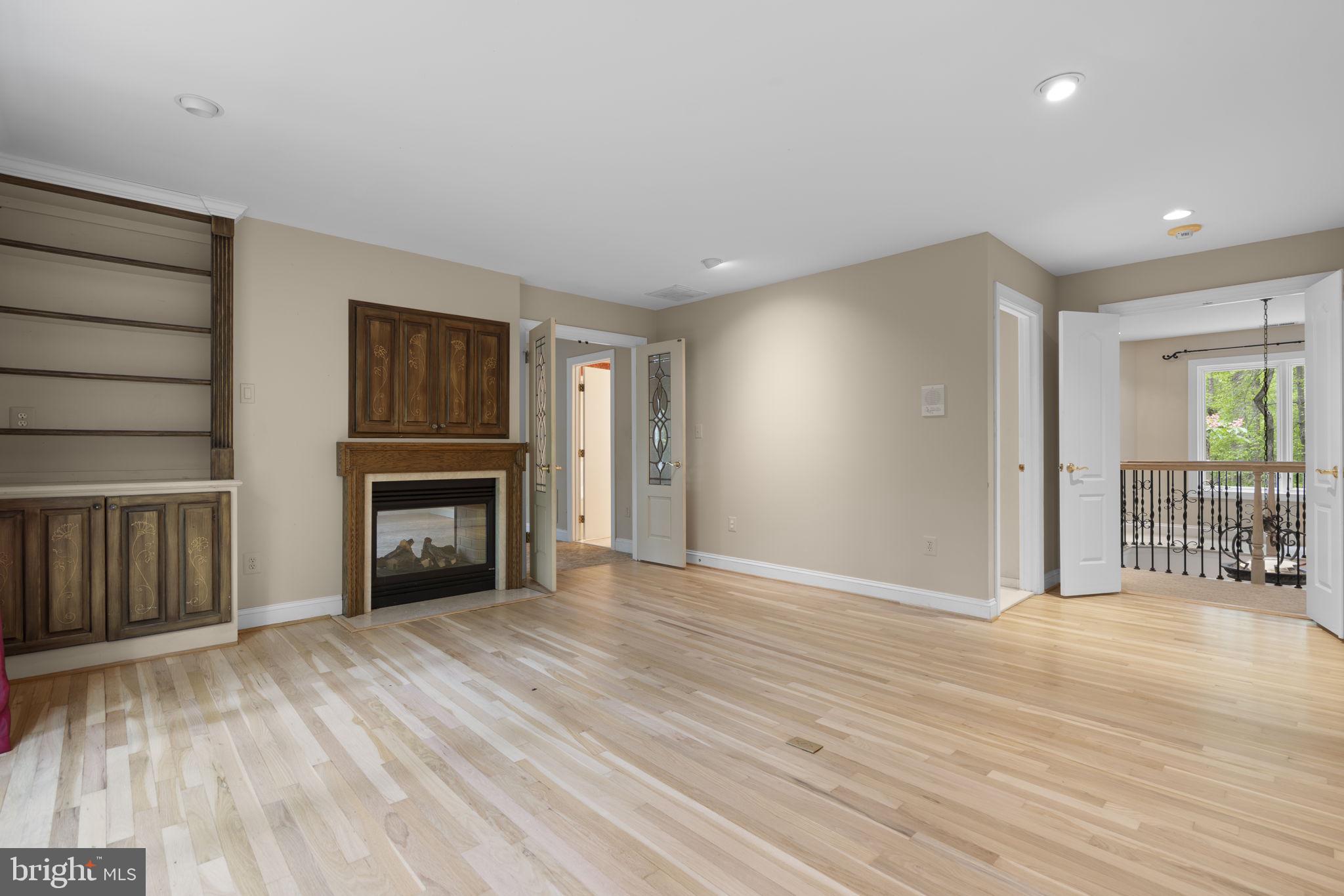 SYCAMORE SPRINGS - Residential