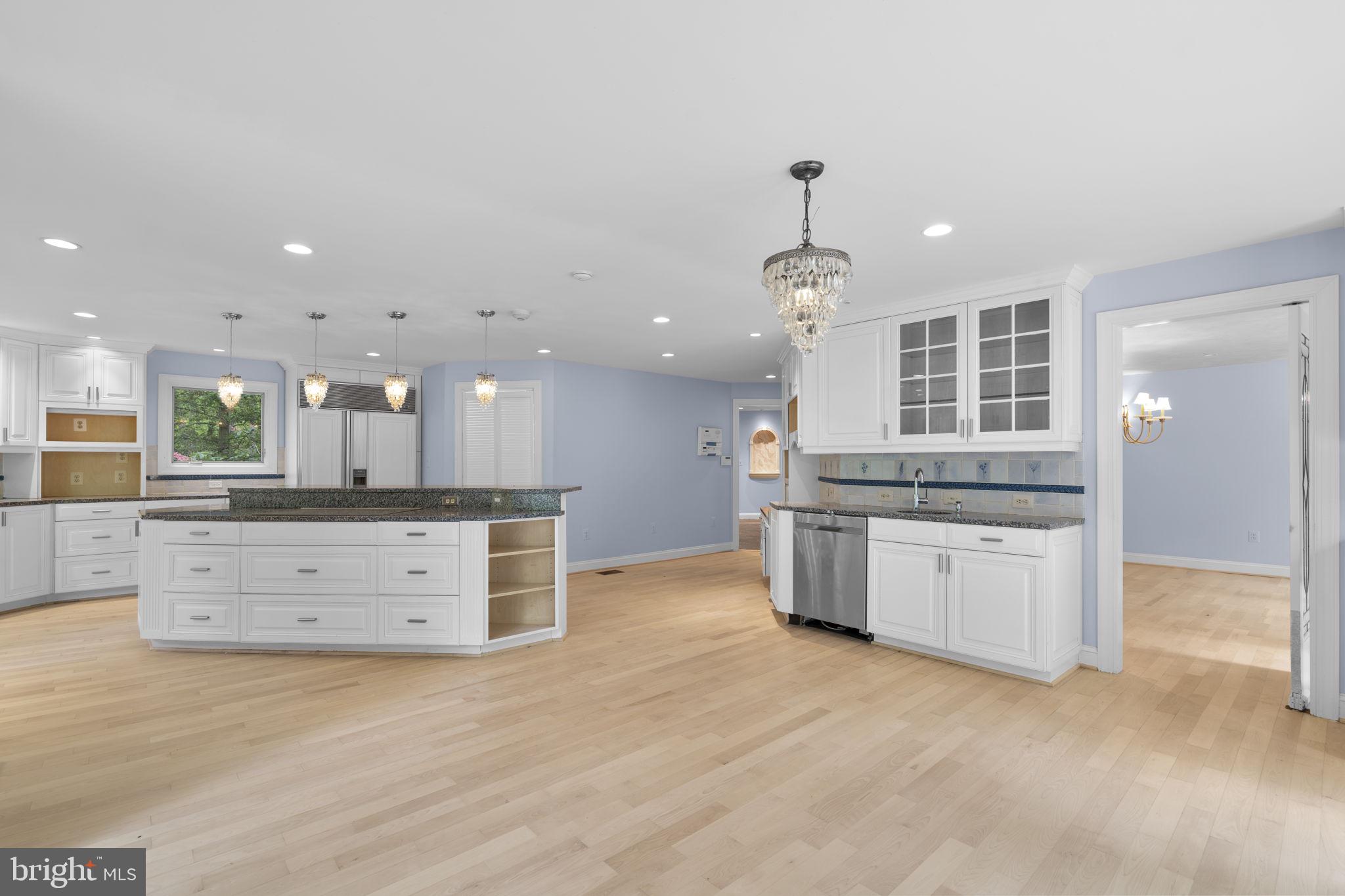 SYCAMORE SPRINGS - Residential