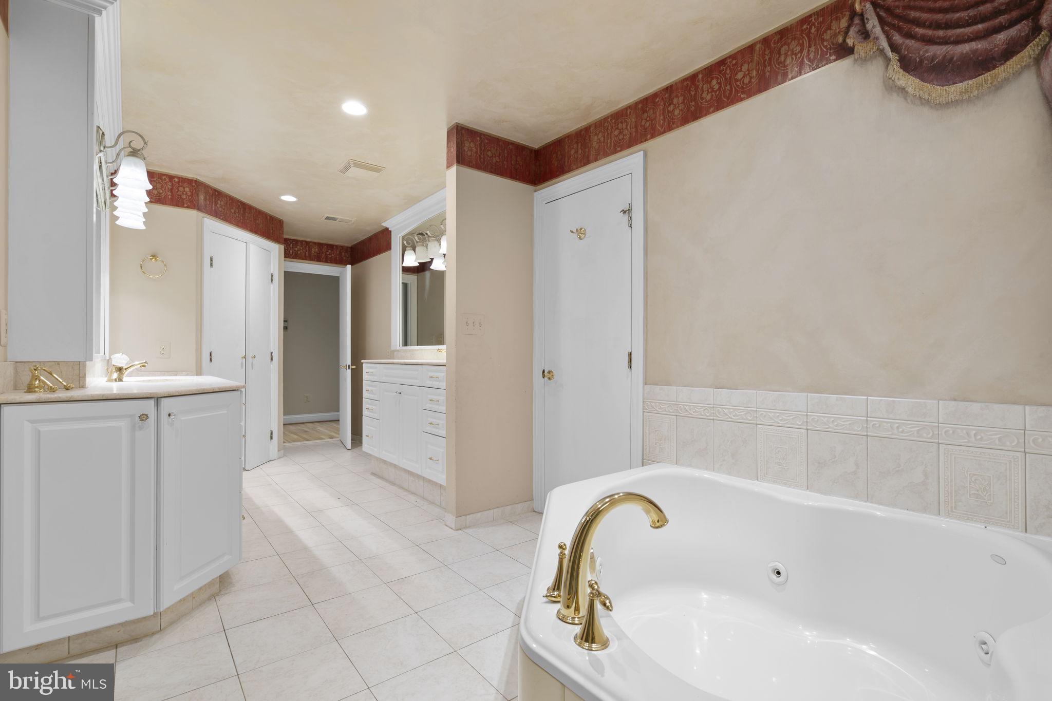 SYCAMORE SPRINGS - Residential