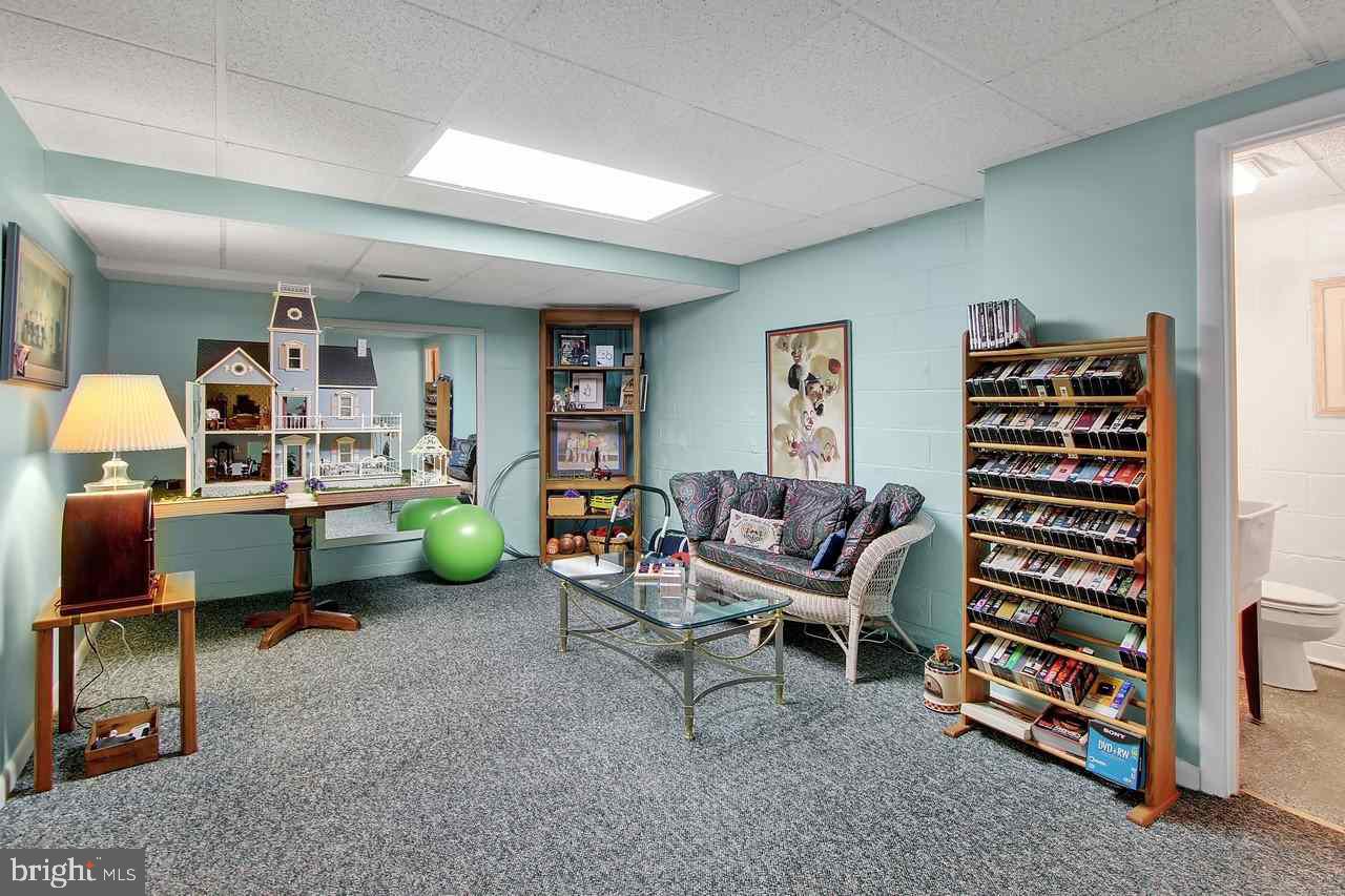 DEER PARK ESTATES - Residential