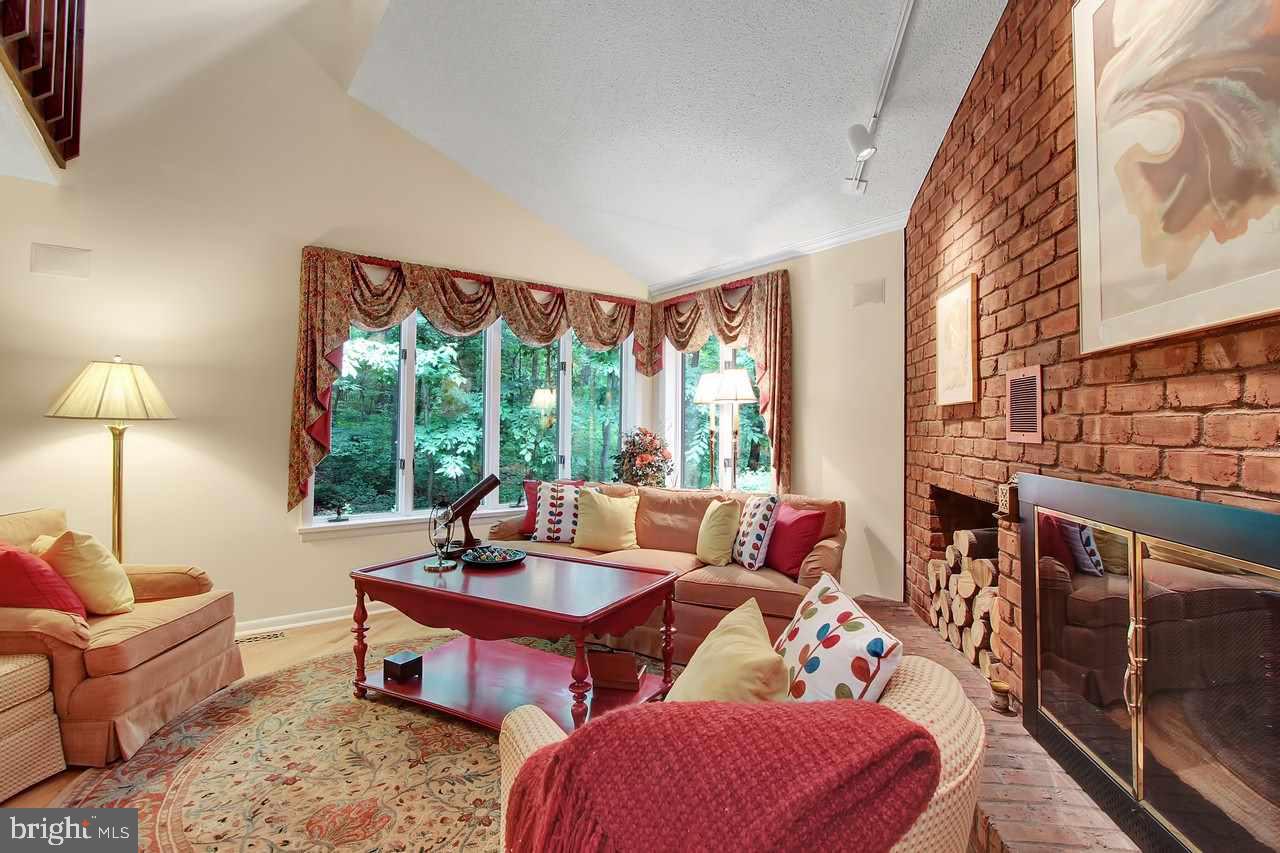 DEER PARK ESTATES - Residential