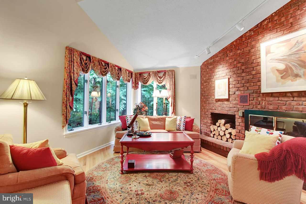 DEER PARK ESTATES - Residential