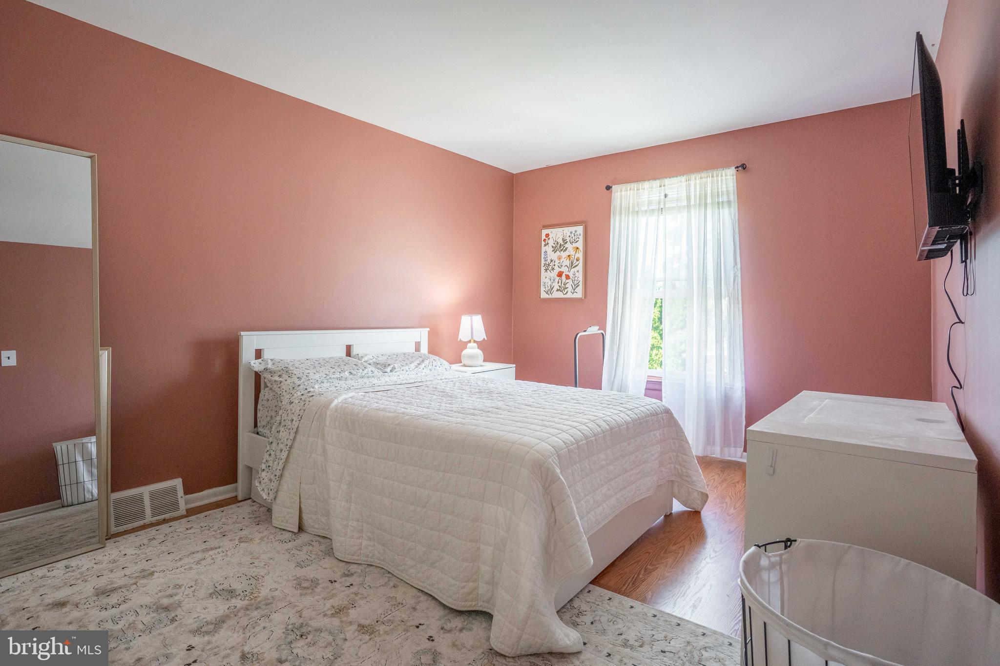 MILLBROOK - Residential