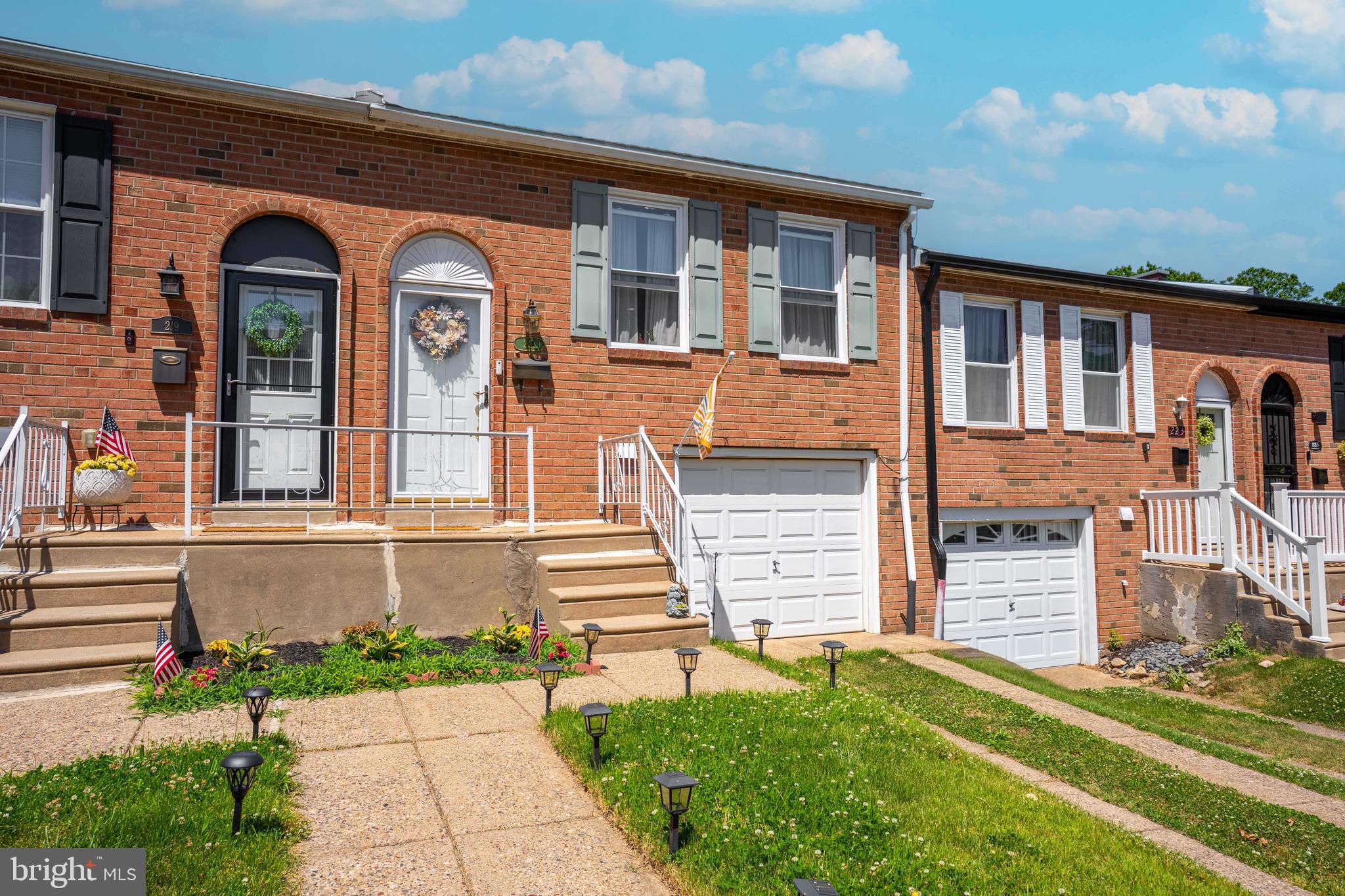 MILLBROOK - Residential