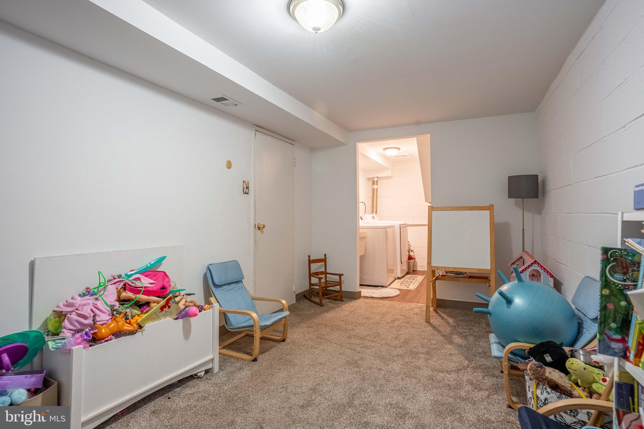MILLBROOK - Residential