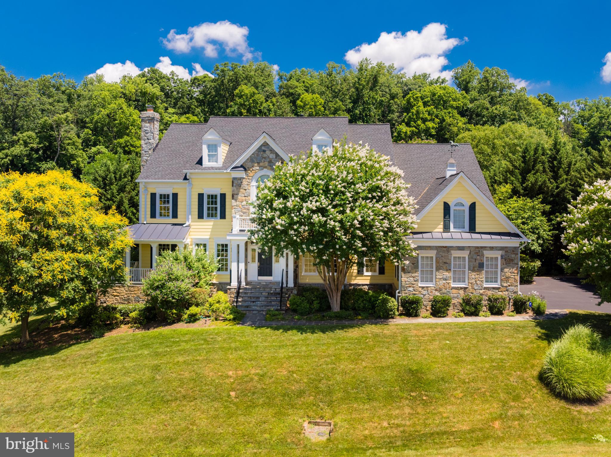 BEACON HILL - Residential