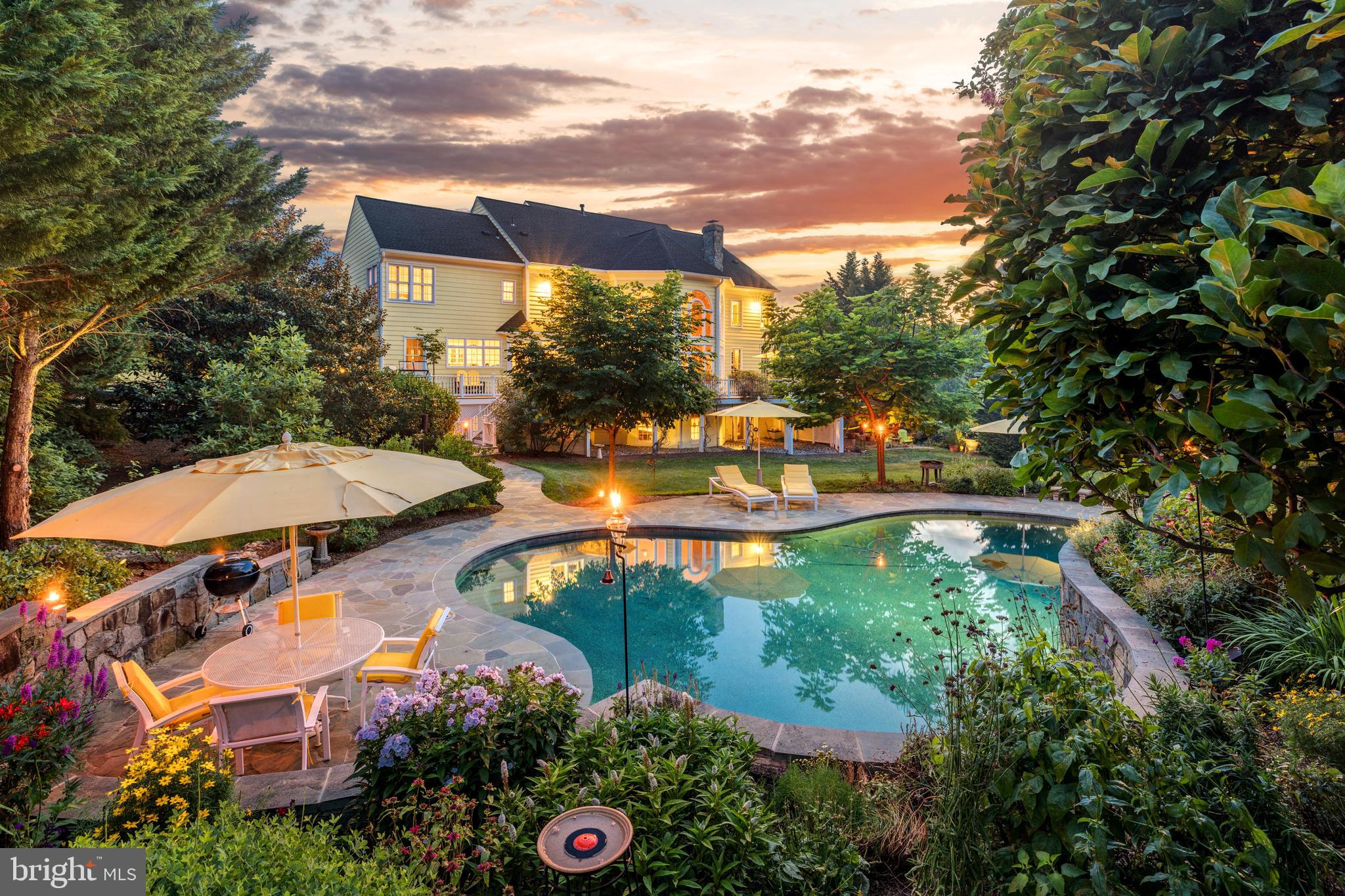 BEACON HILL - Residential