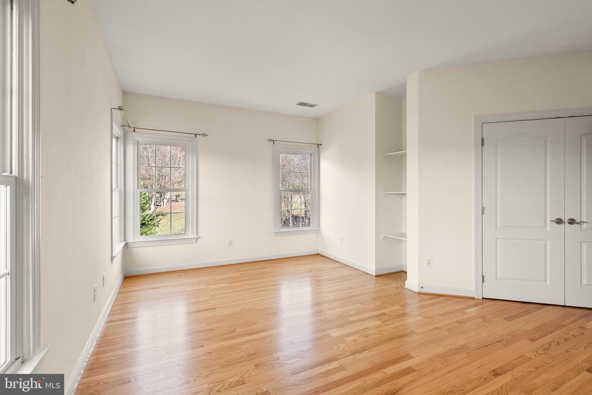 BEACON HILL - Residential