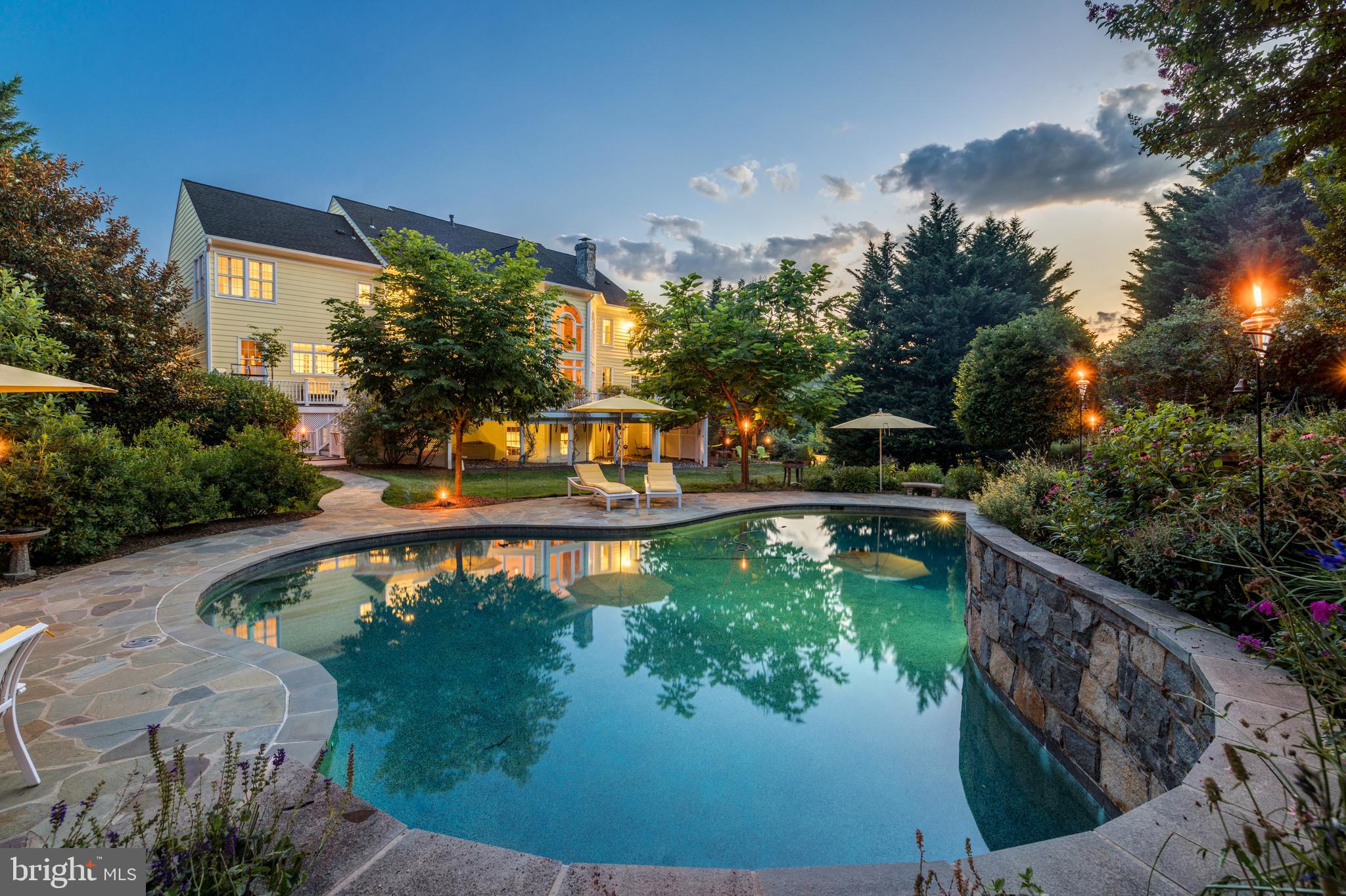 BEACON HILL - Residential