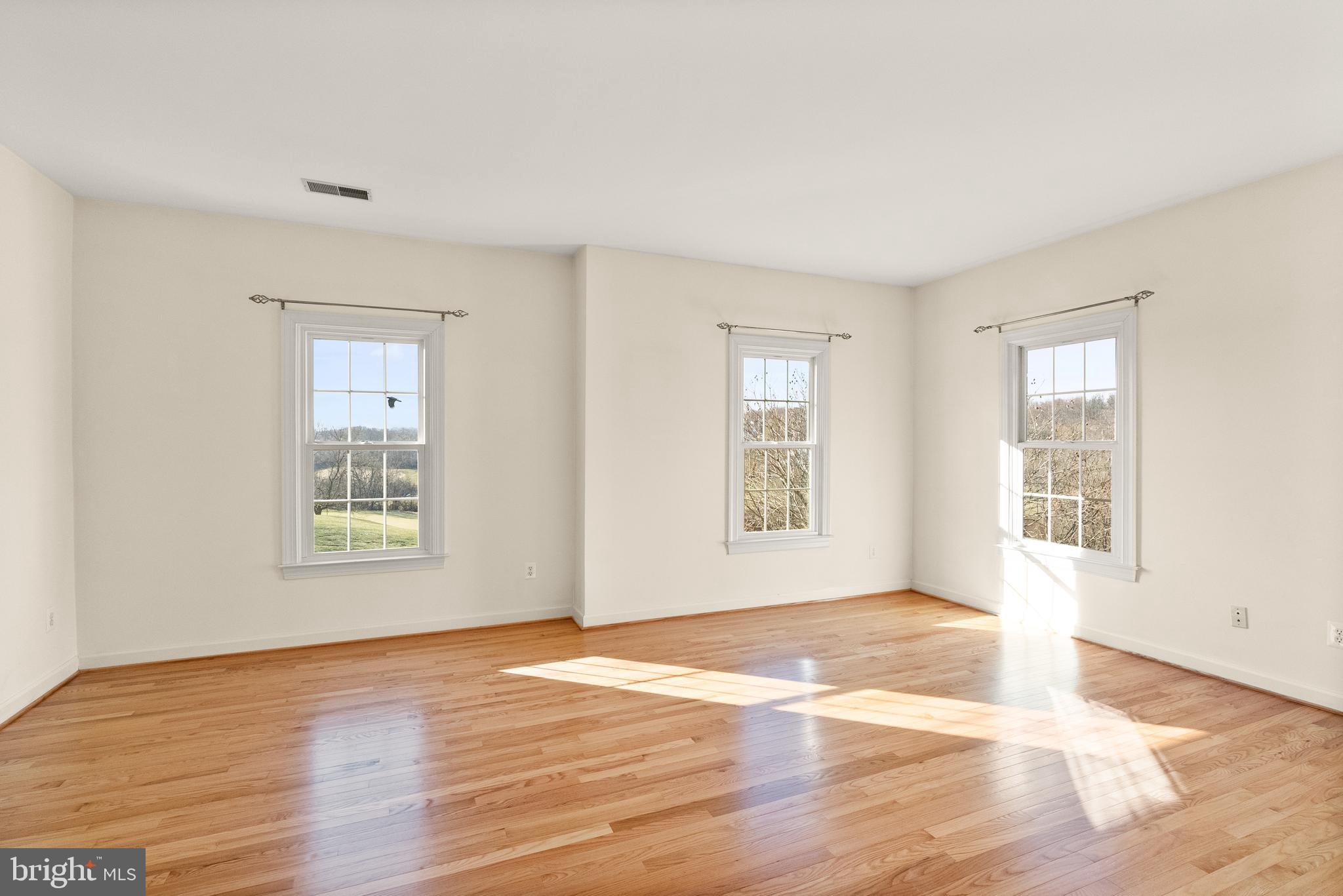 BEACON HILL - Residential