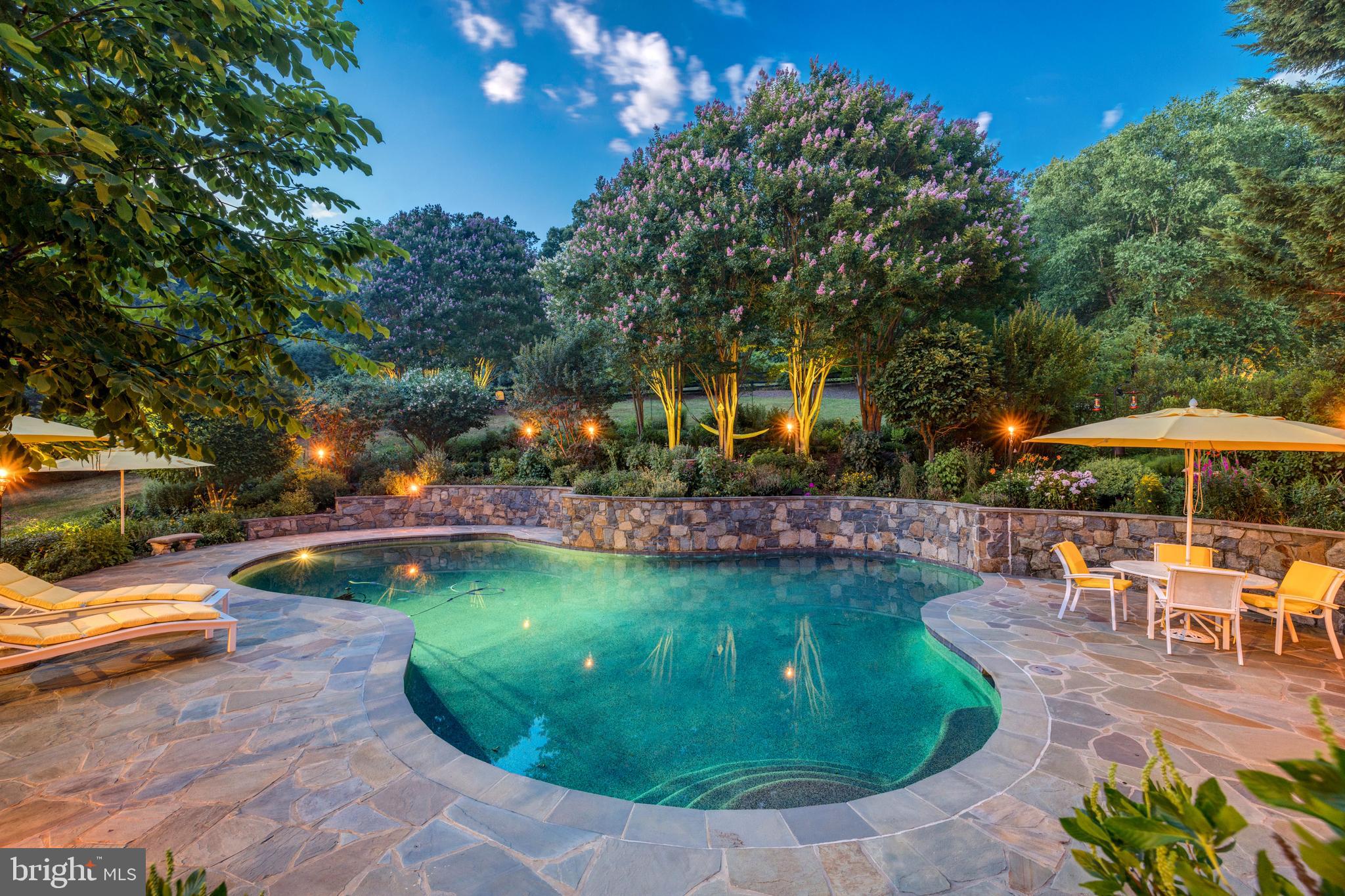 BEACON HILL - Residential