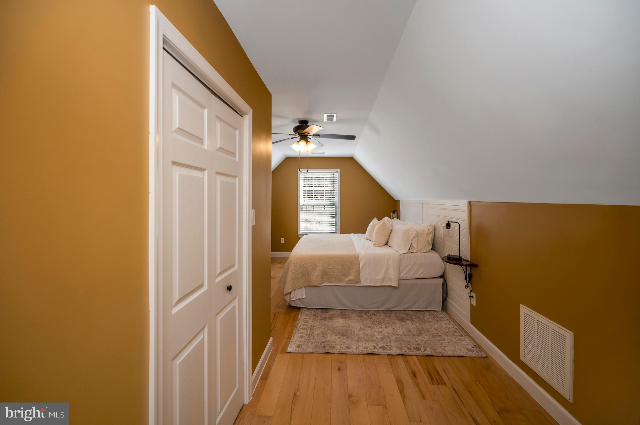 APPLE GROVE - Residential
