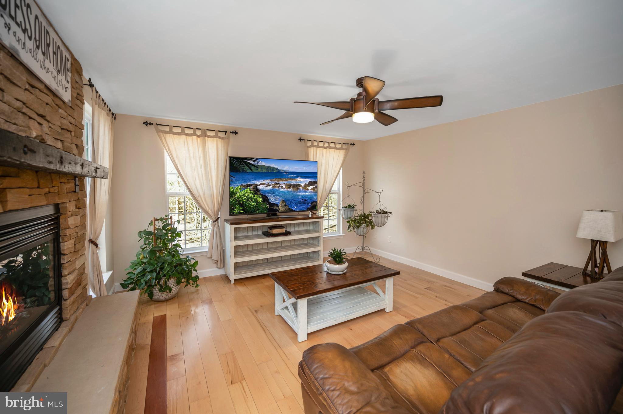 APPLE GROVE - Residential