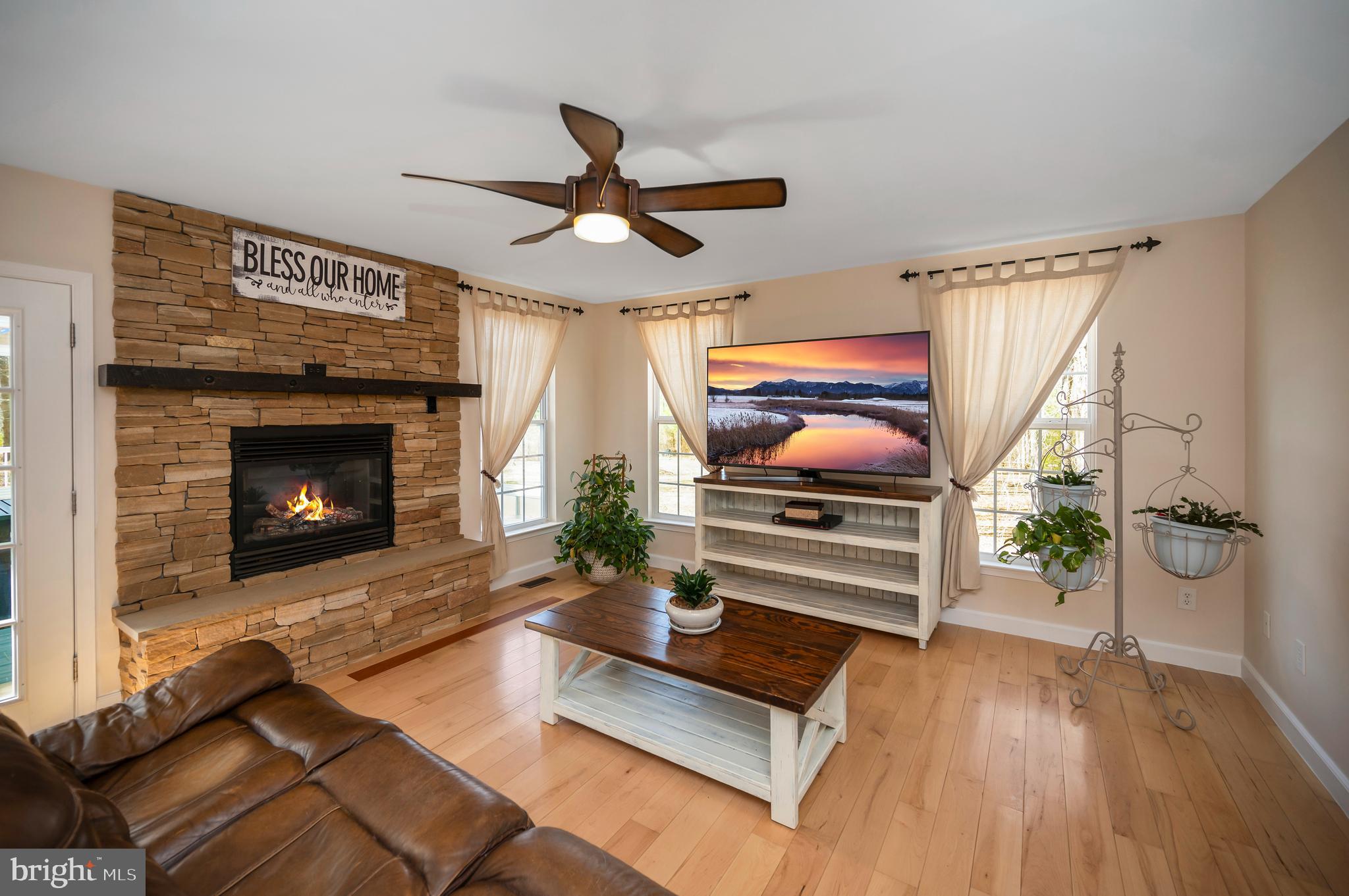 APPLE GROVE - Residential