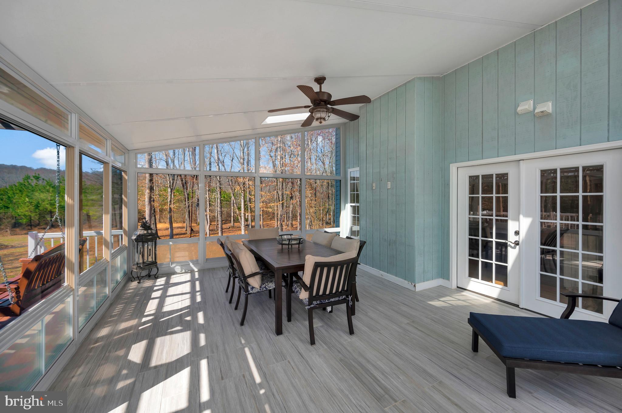 APPLE GROVE - Residential
