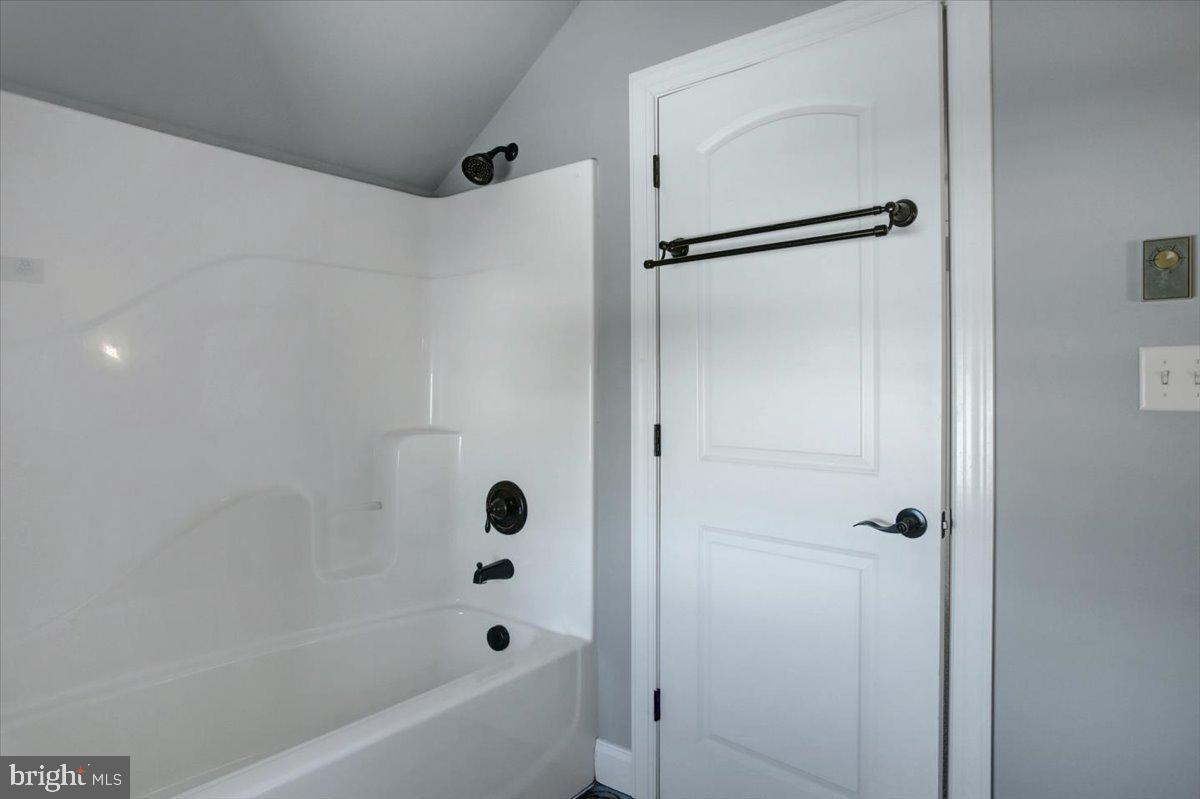SOUTHWOOD CROSSING - Residential